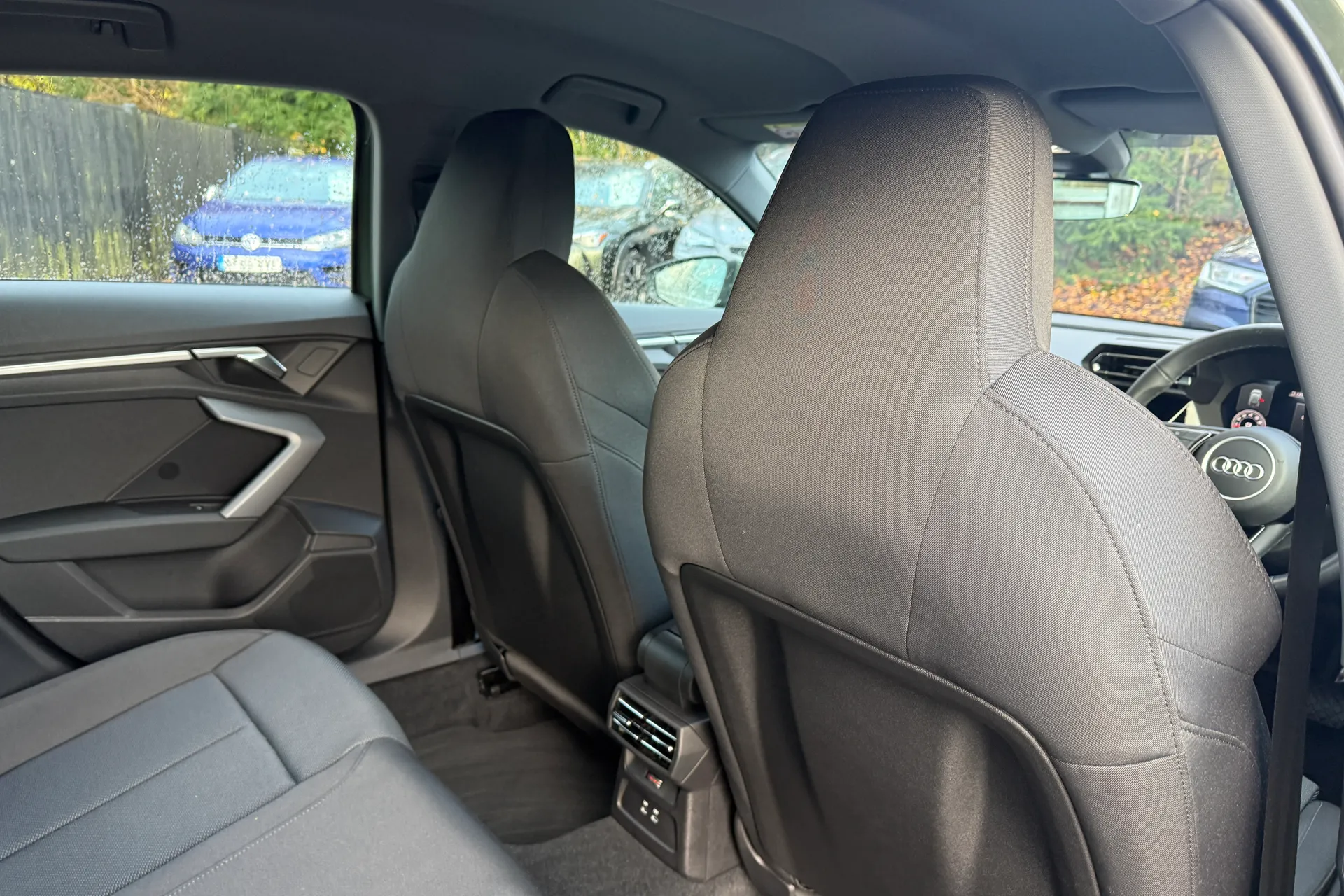 Audi A3 thumbnail image number 32