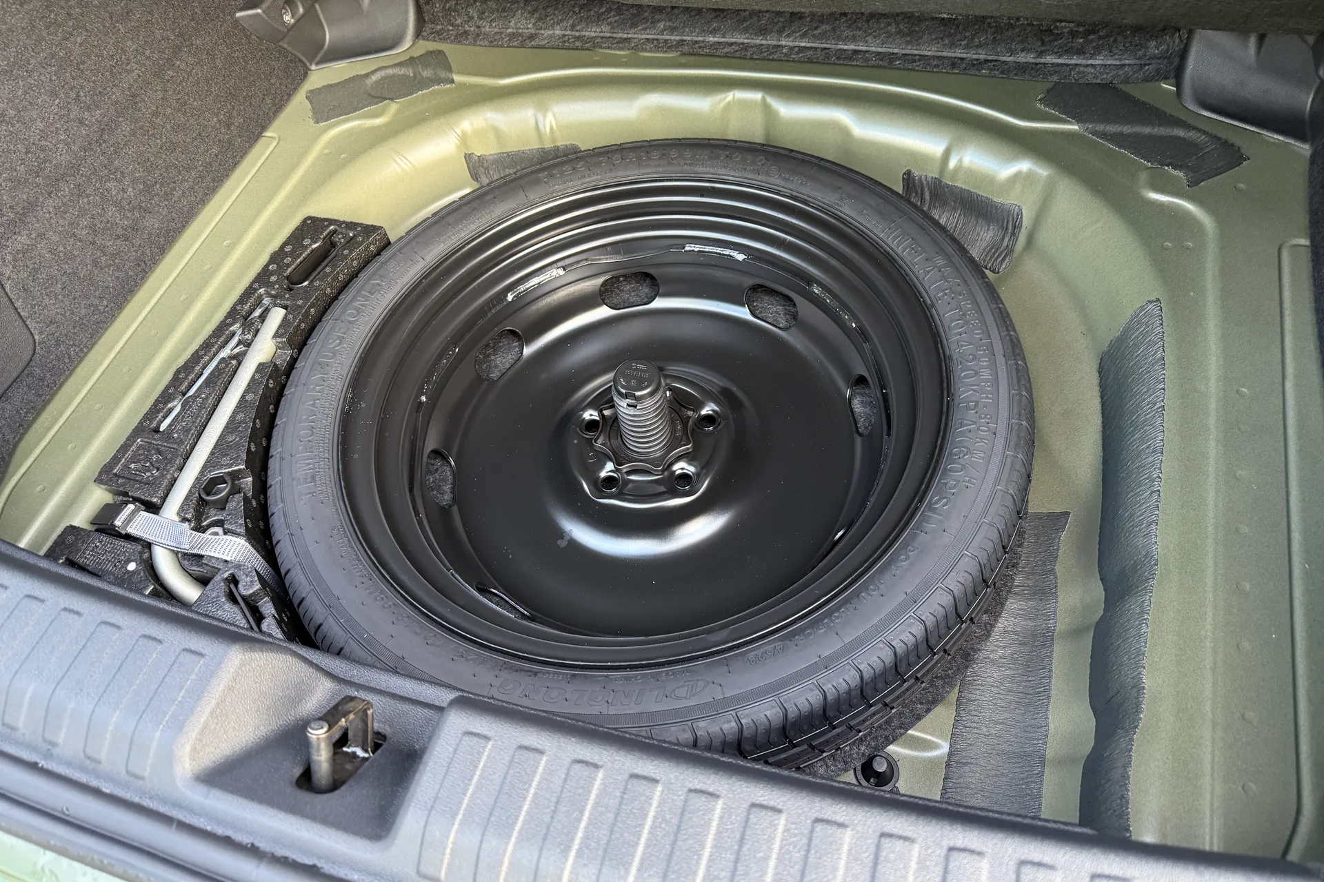 Audi A3 thumbnail image number 40