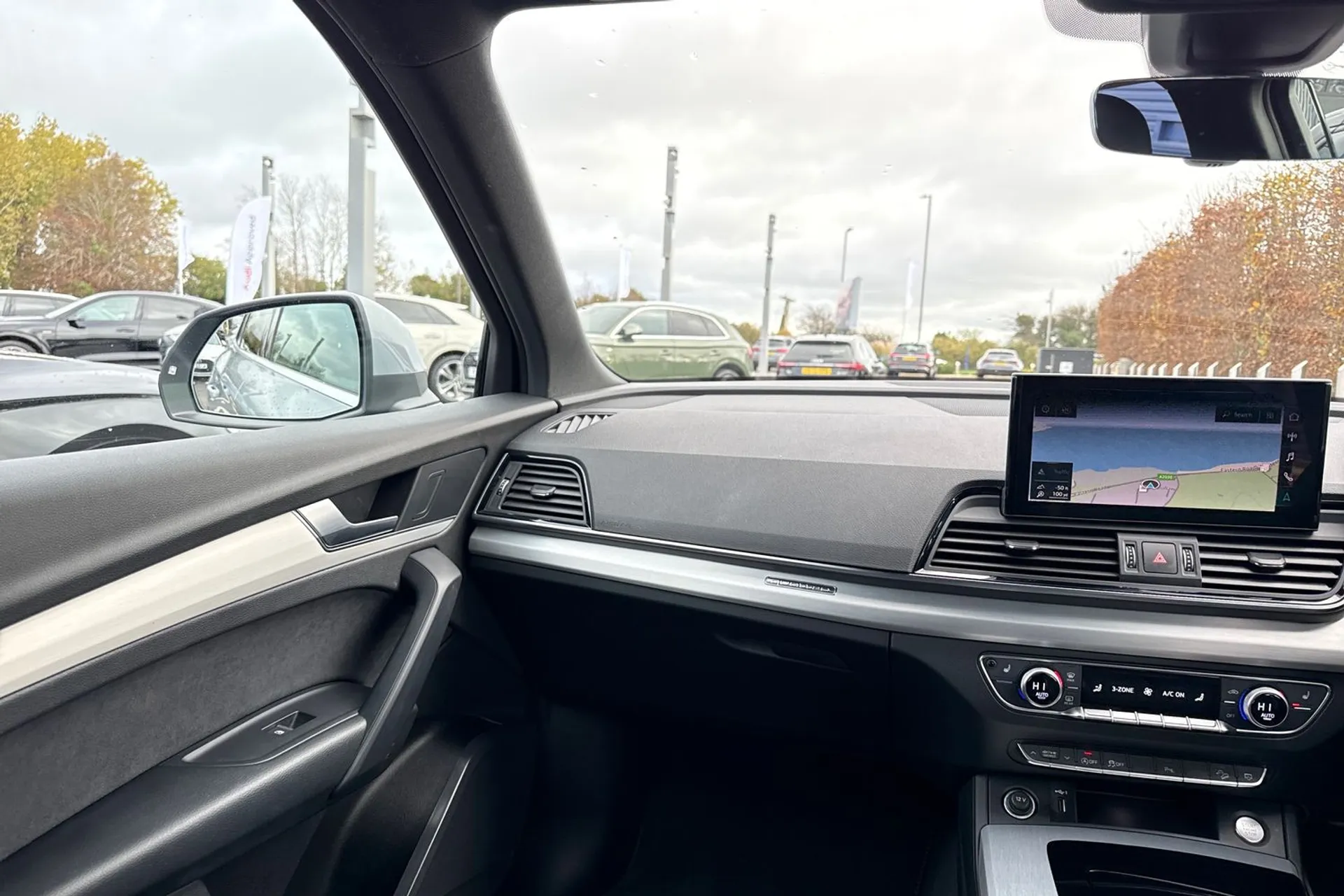 Audi Q5 thumbnail image number 42