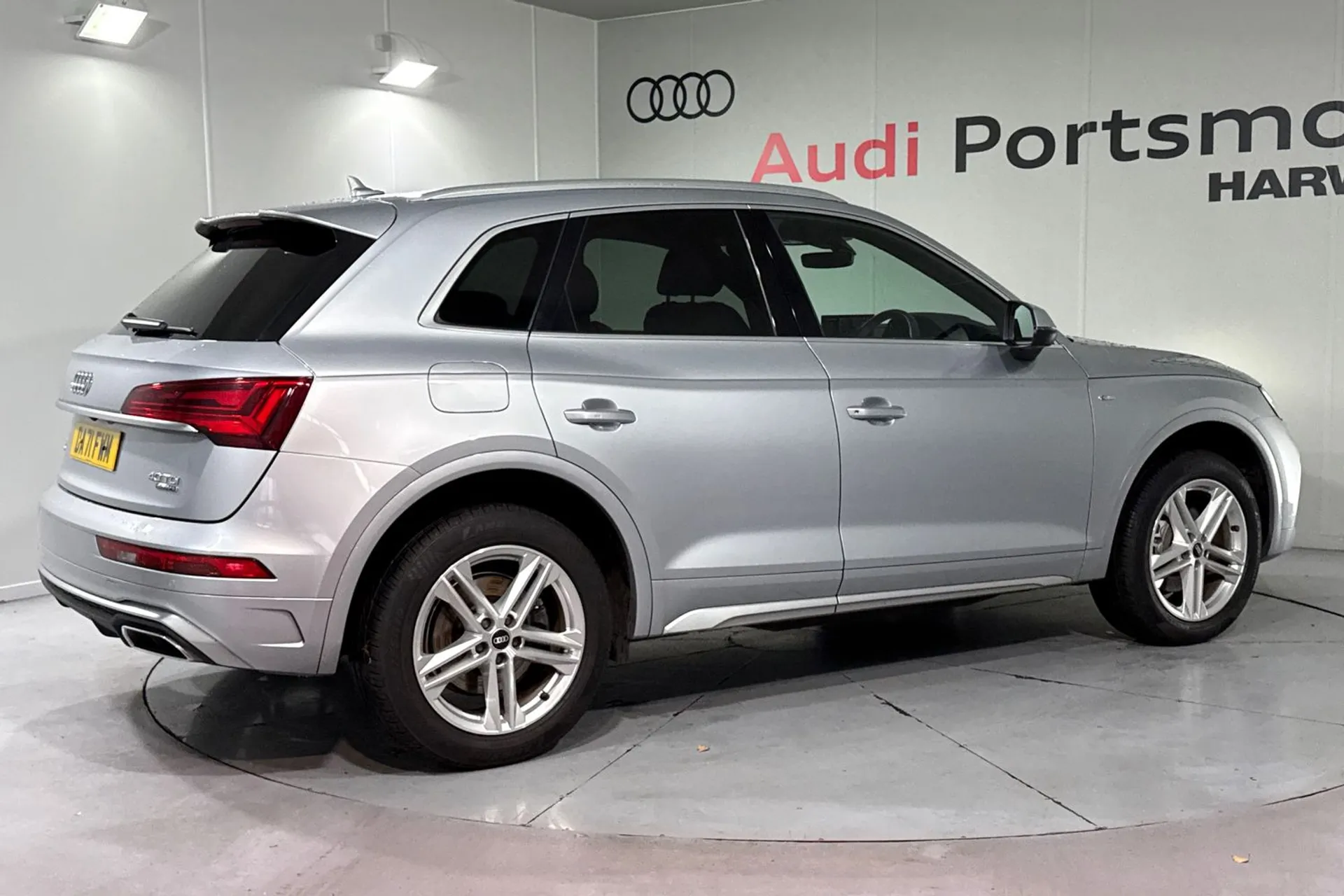 Audi Q5 thumbnail image number 11