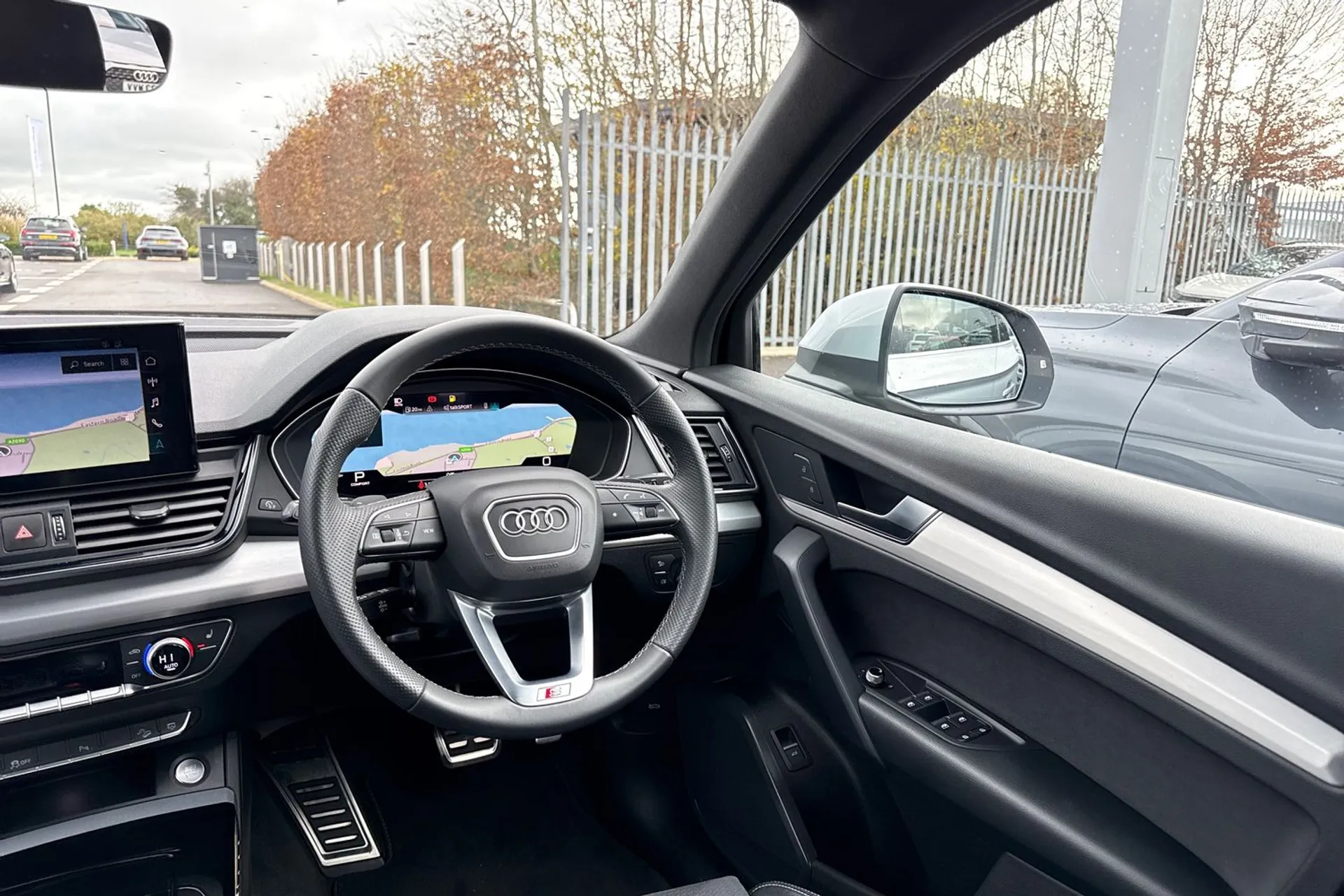 Audi Q5 thumbnail image number 43