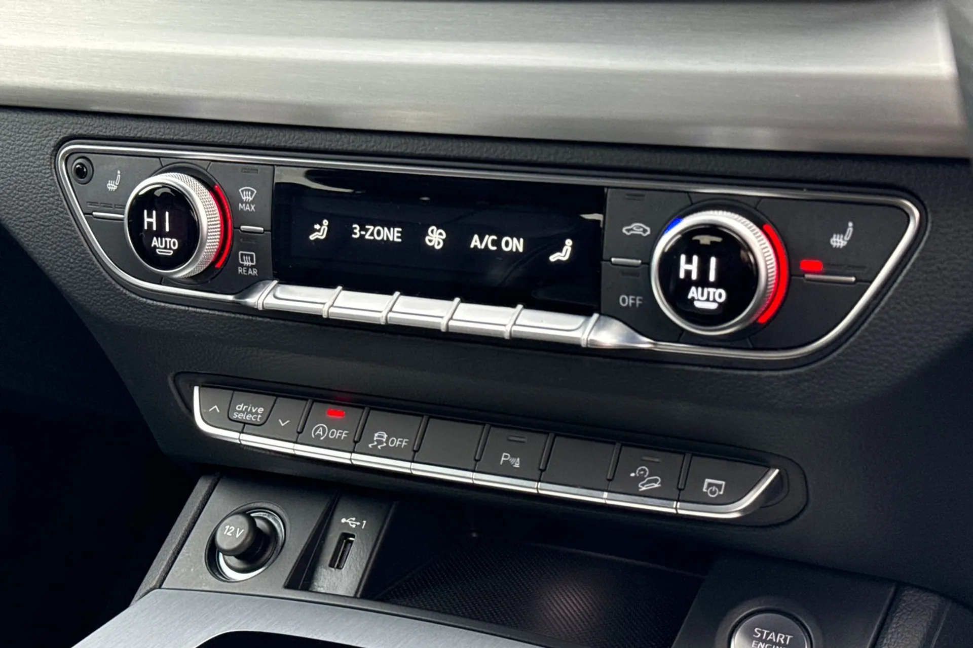 Audi Q5 thumbnail image number 36