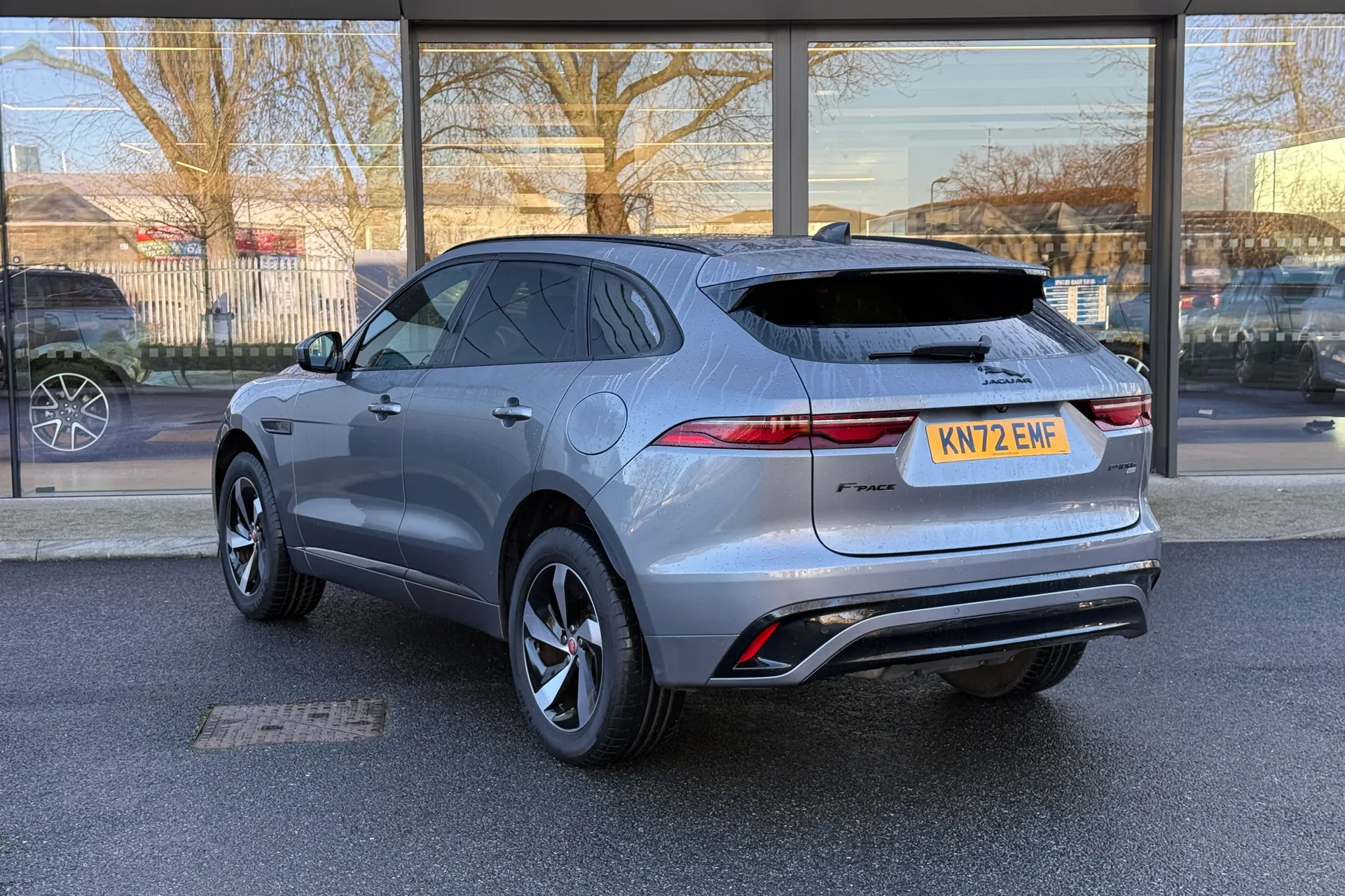 Jaguar F-PACE thumbnail image number 56