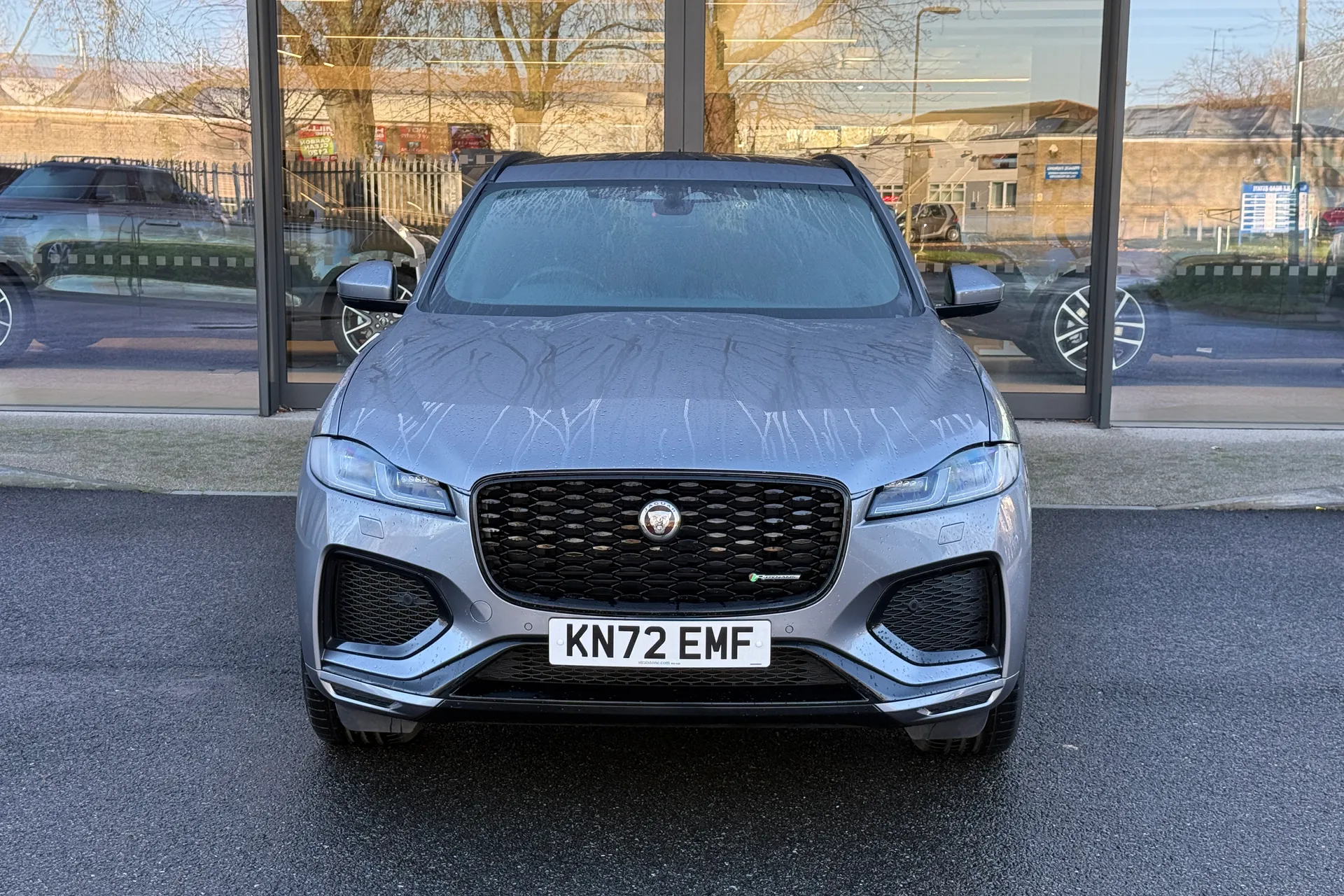 Jaguar F-PACE thumbnail image number 8