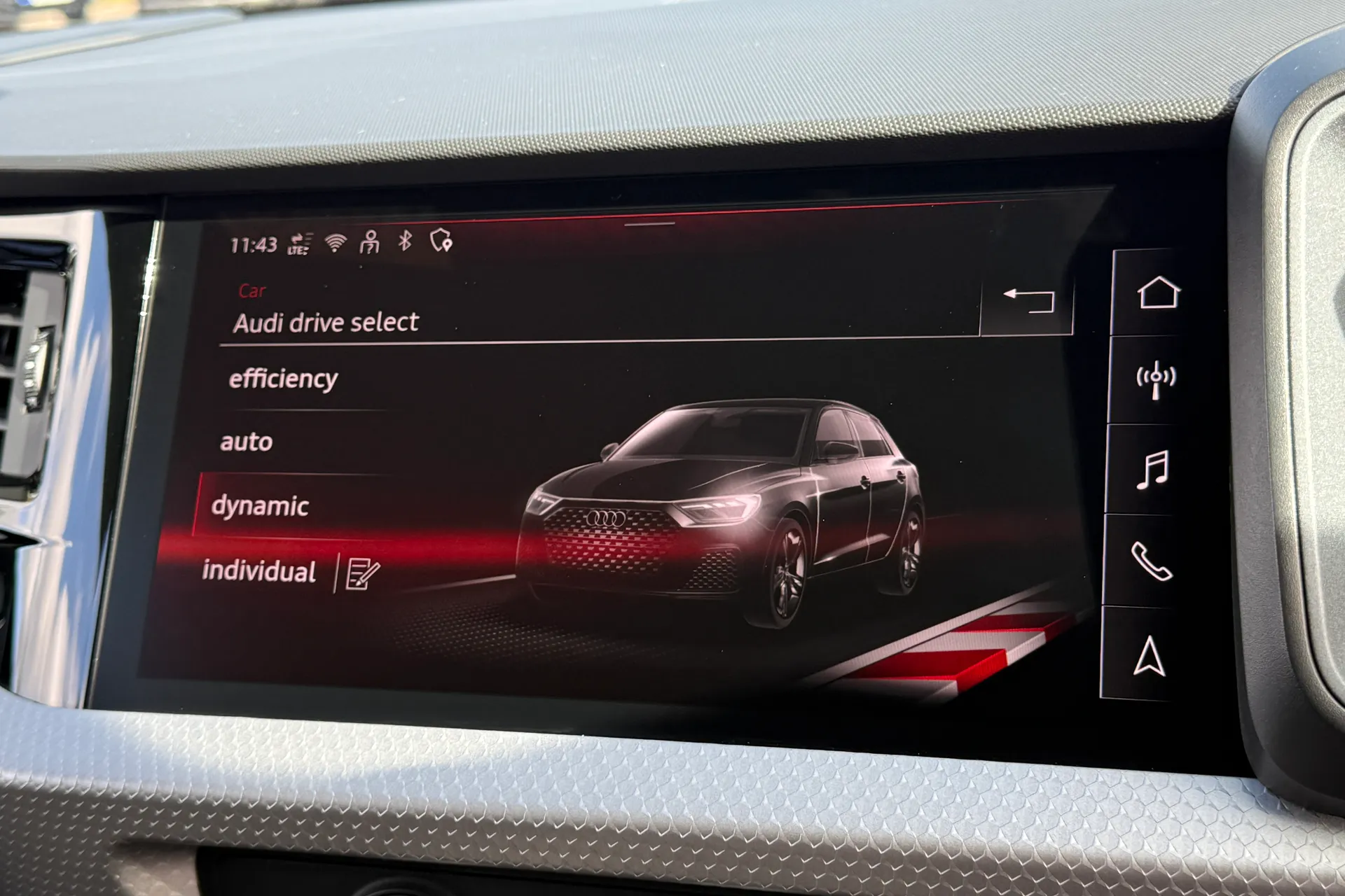 Audi A1 thumbnail image number 10