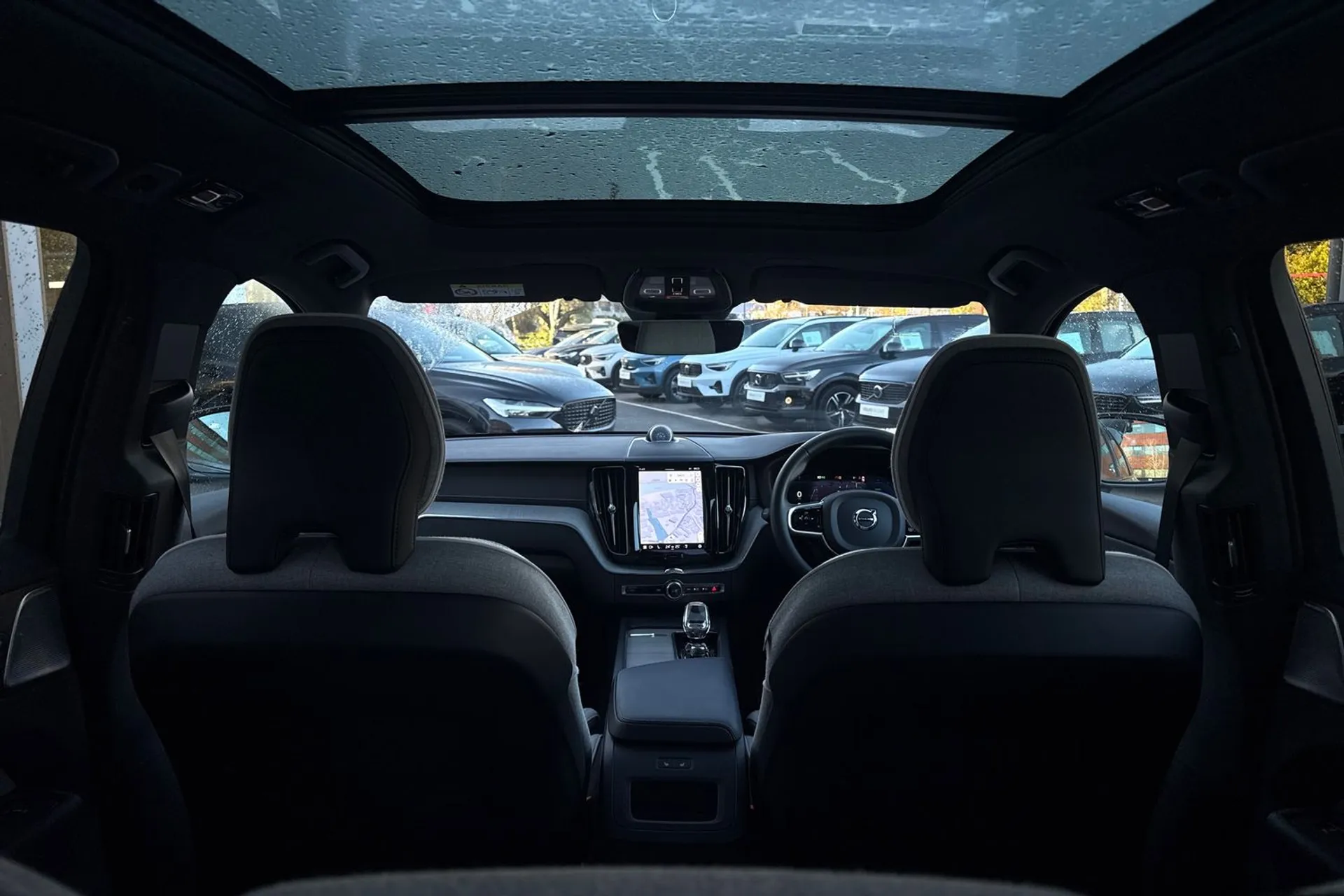 Volvo XC60 thumbnail image number 22