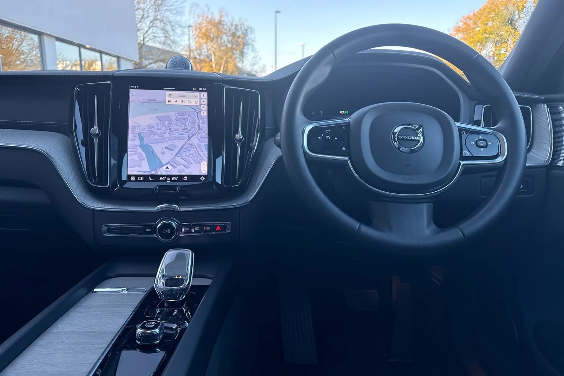 Volvo XC60 thumbnail image number 34