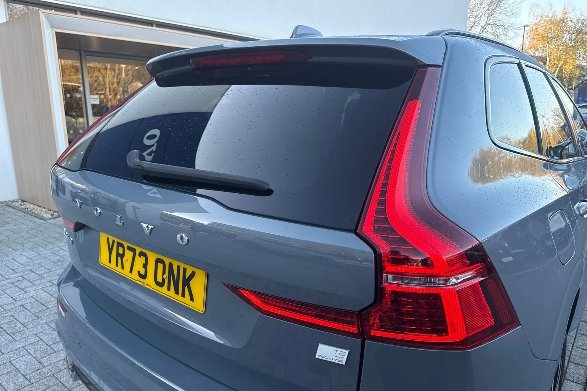 Volvo XC60 thumbnail image number 16