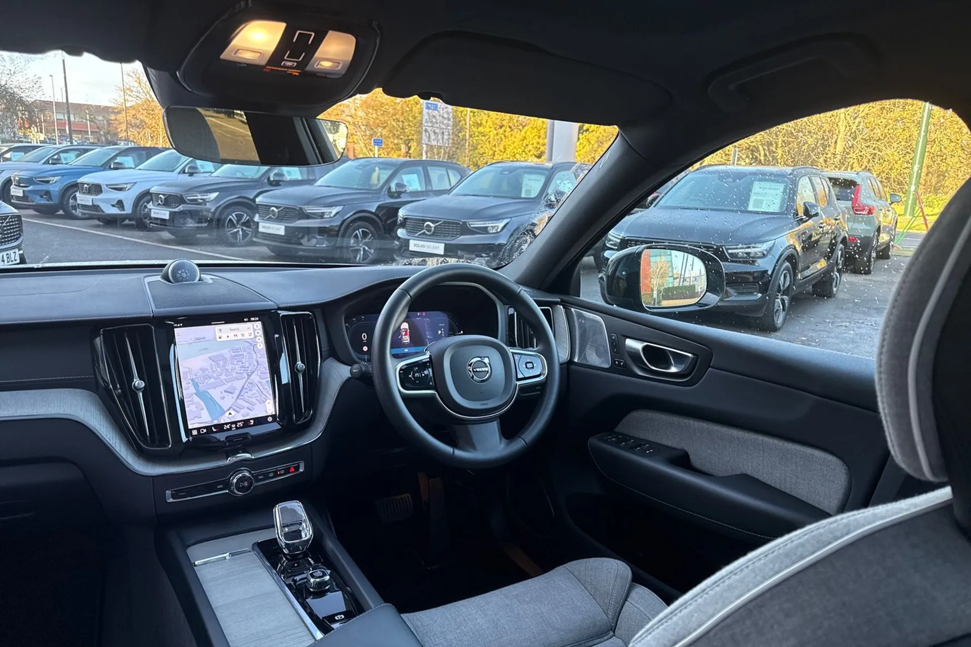 Volvo XC60 thumbnail image number 33