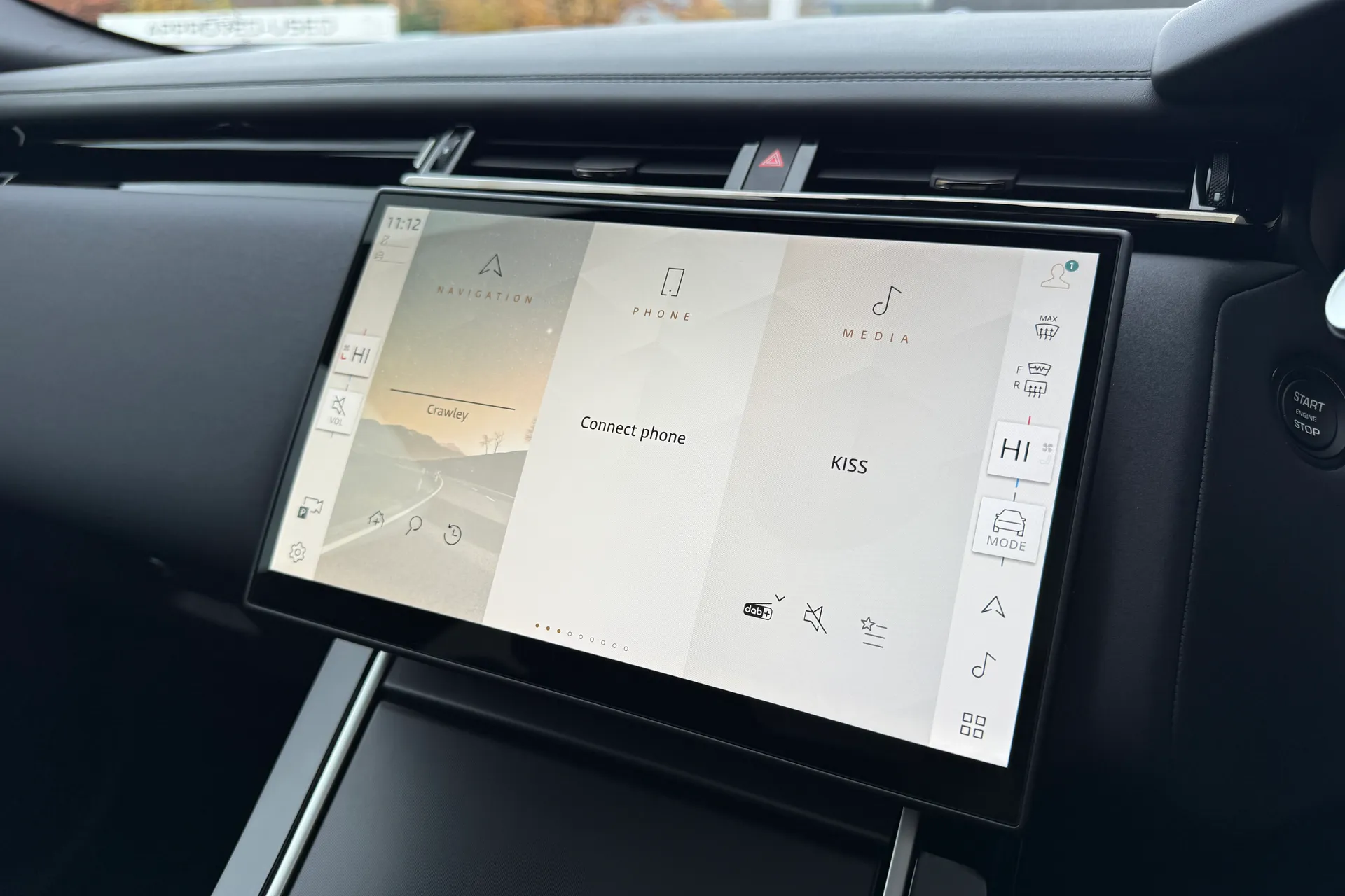 LAND ROVER RANGE ROVER VELAR thumbnail image number 49