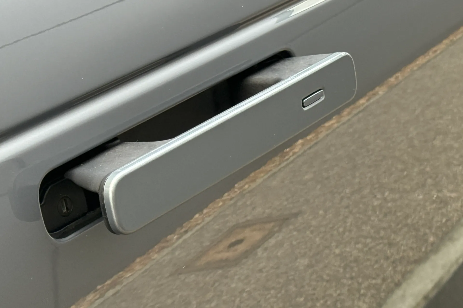 LAND ROVER RANGE ROVER VELAR thumbnail image number 21