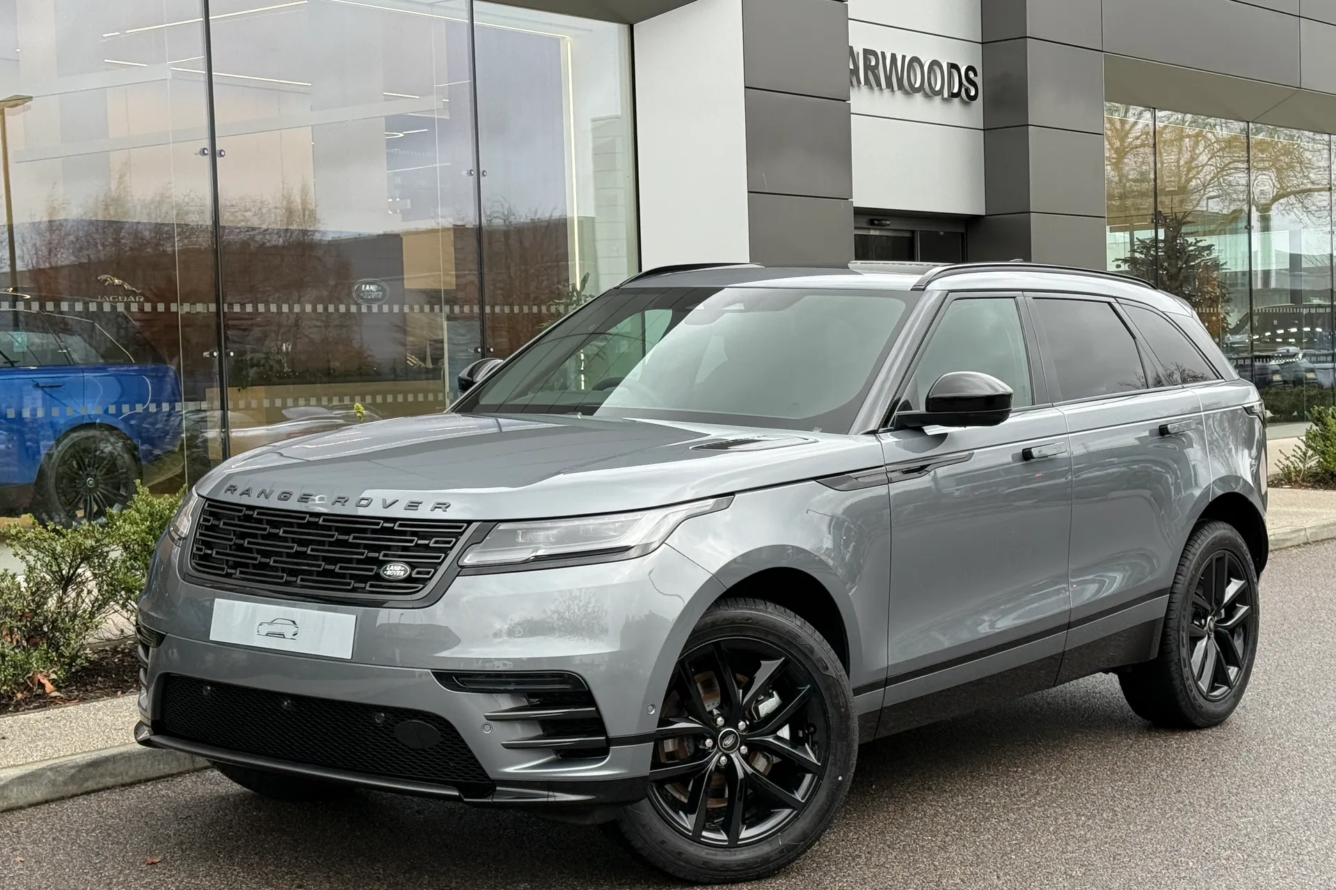 LAND ROVER RANGE ROVER VELAR thumbnail image number 18