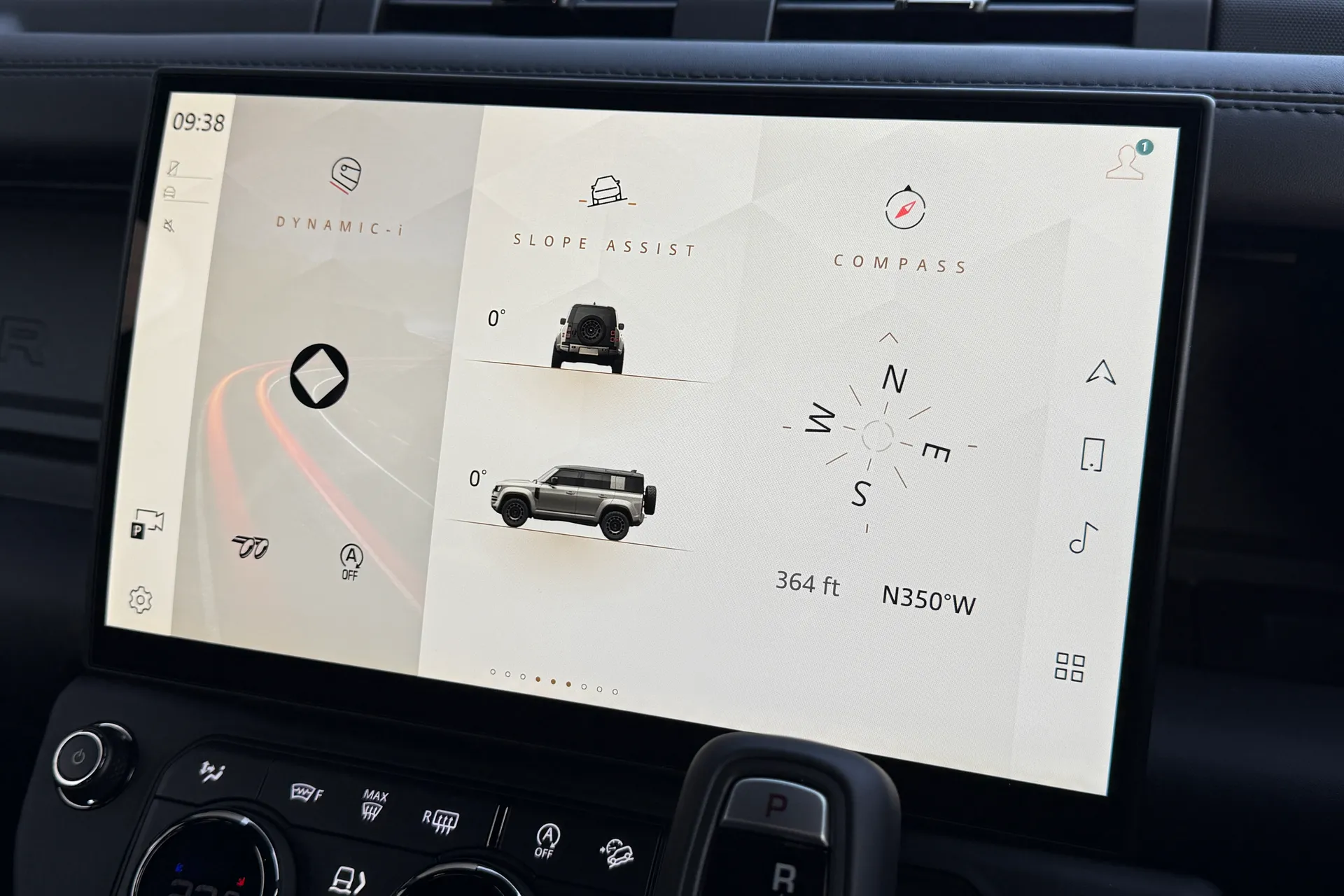 LAND ROVER Defender 110 thumbnail image number 44