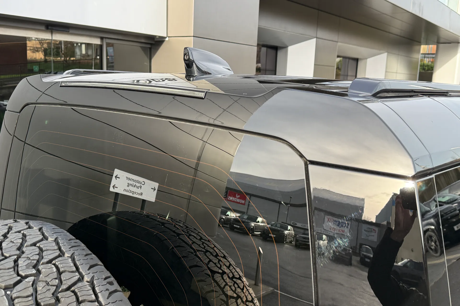 LAND ROVER Defender 110 thumbnail image number 37