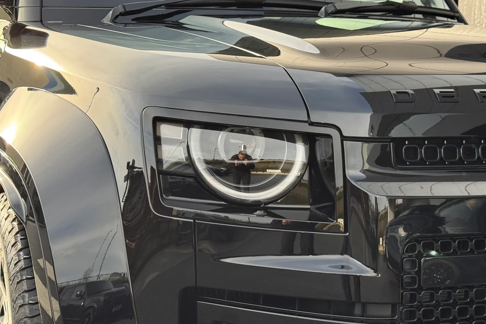 LAND ROVER Defender 110 thumbnail image number 31