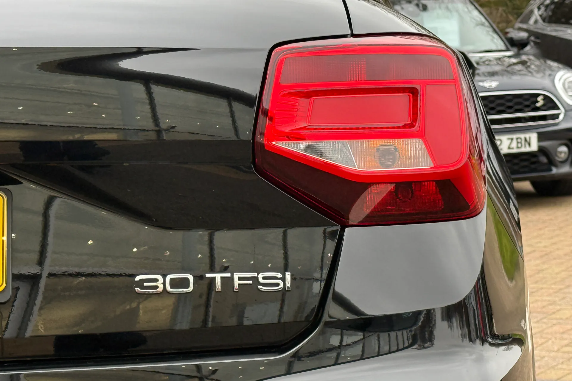 Audi Q2 thumbnail image number 31