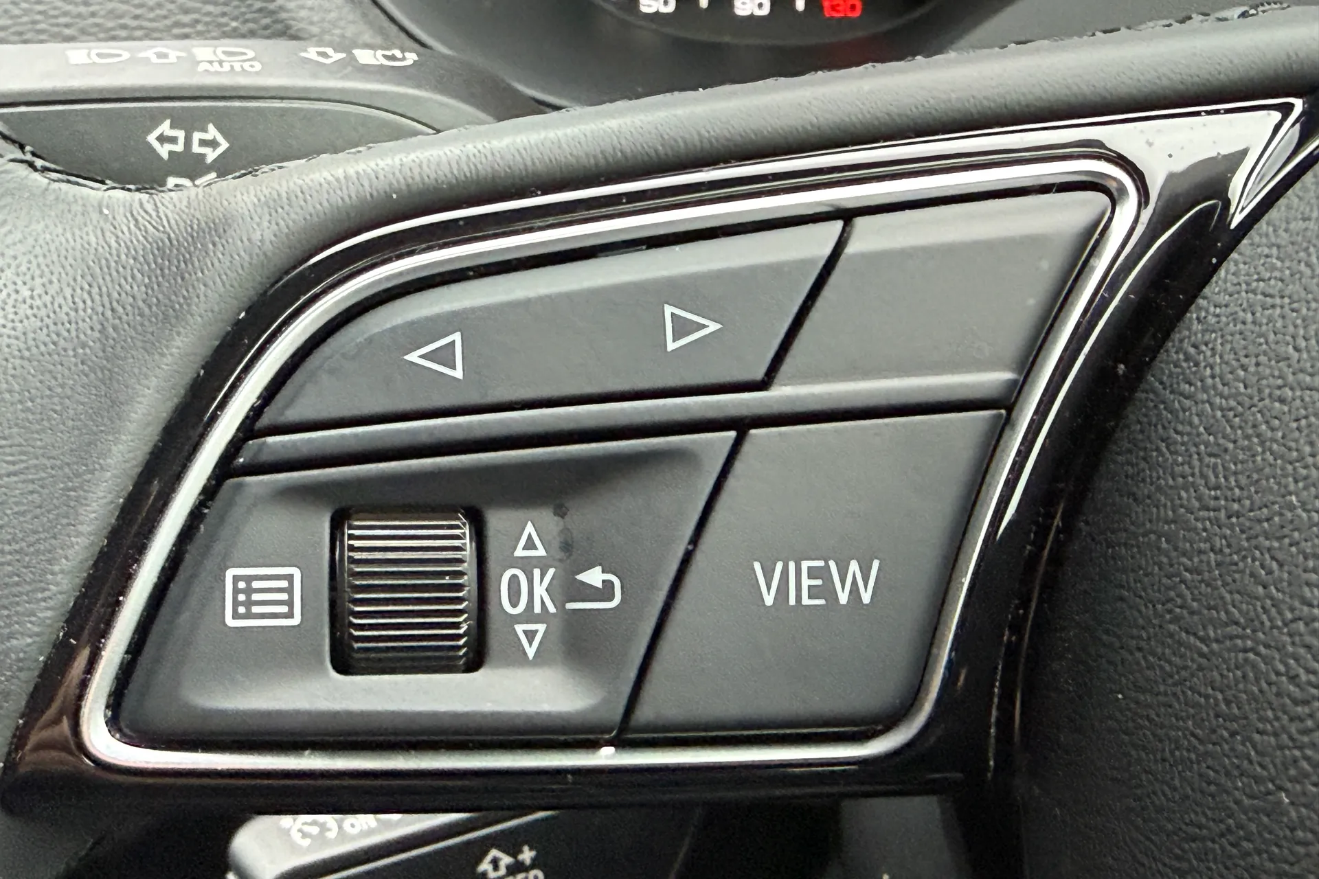 Audi Q2 thumbnail image number 54