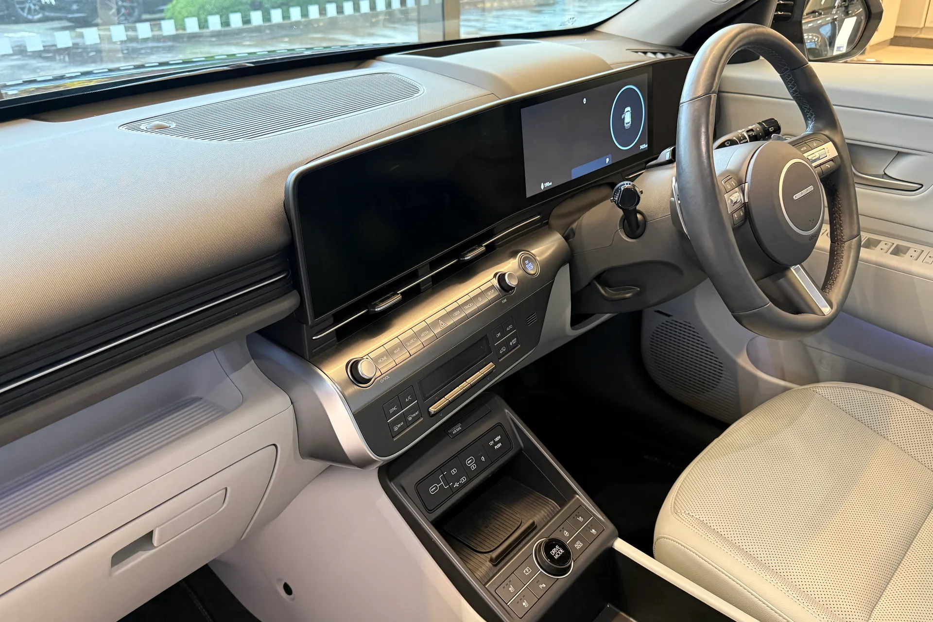 HYUNDAI KONA thumbnail image number 45