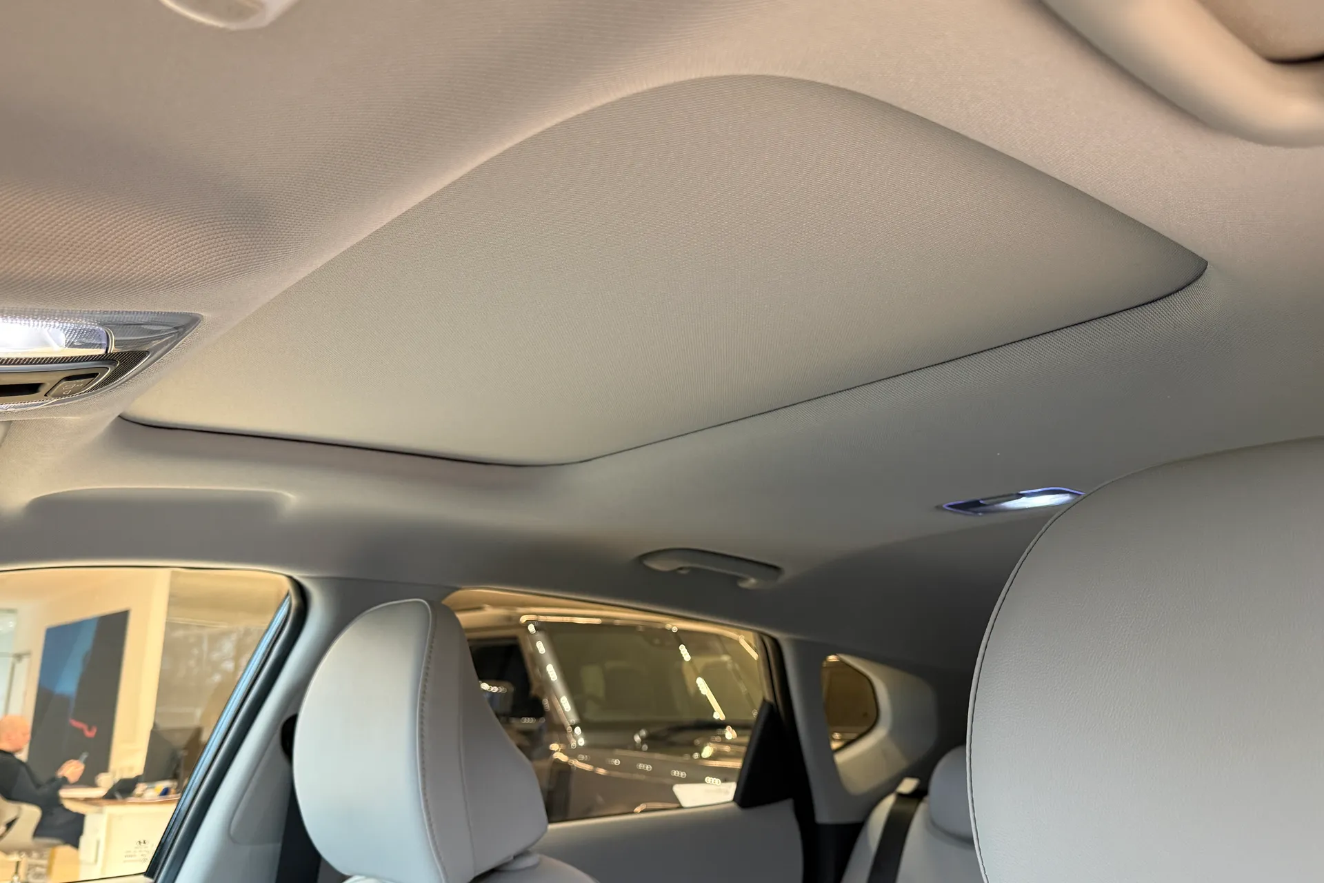 HYUNDAI KONA thumbnail image number 6