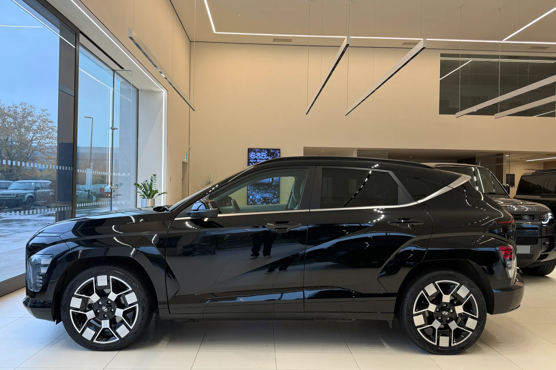 HYUNDAI KONA thumbnail image number 10