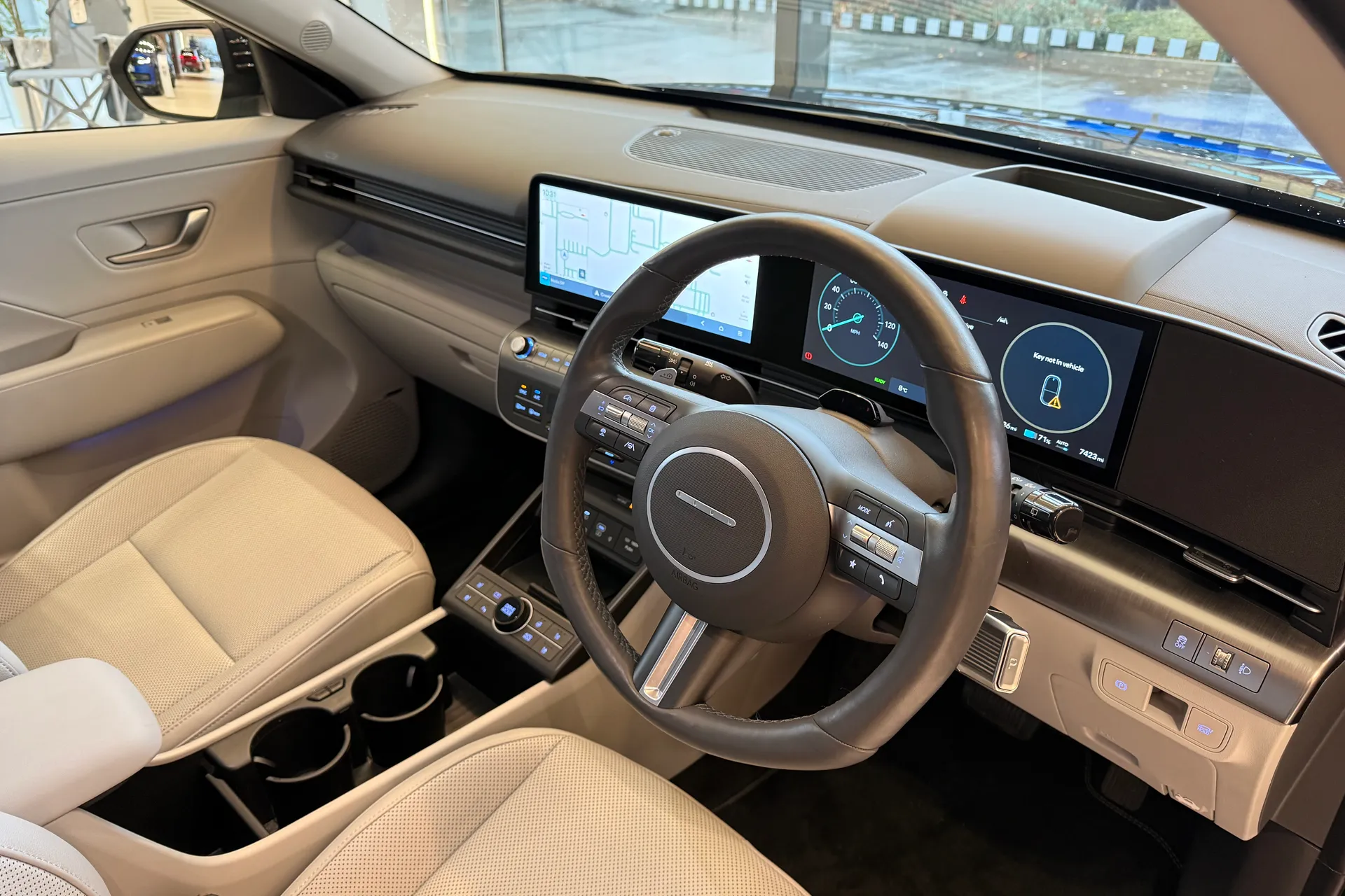 HYUNDAI KONA thumbnail image number 44