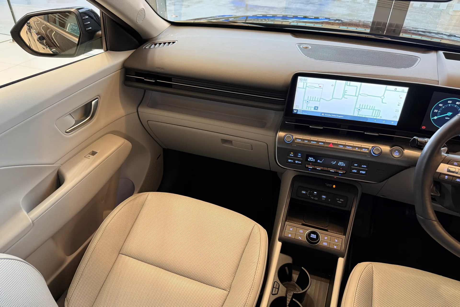 HYUNDAI KONA thumbnail image number 23