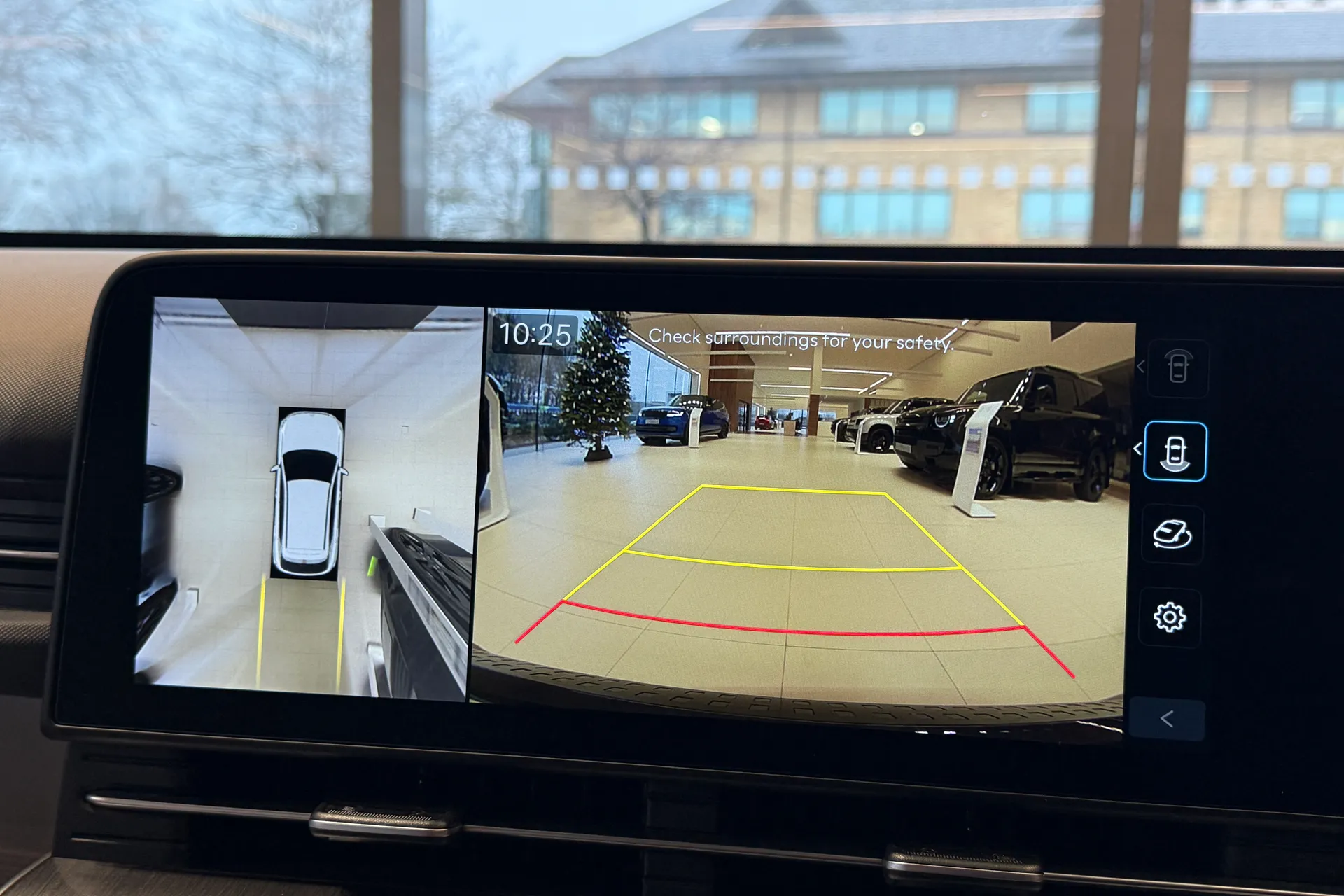 HYUNDAI KONA thumbnail image number 8