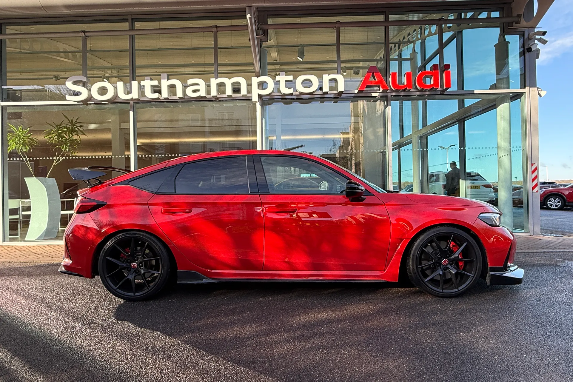 HONDA CIVIC thumbnail image number 2