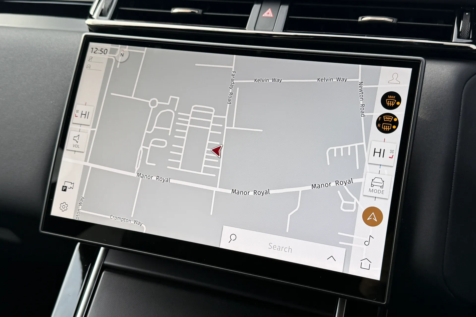 LAND ROVER RANGE ROVER VELAR thumbnail image number 7