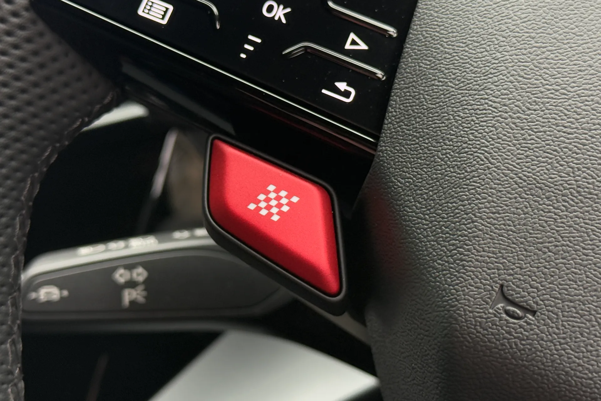 Audi RS3 thumbnail image number 70