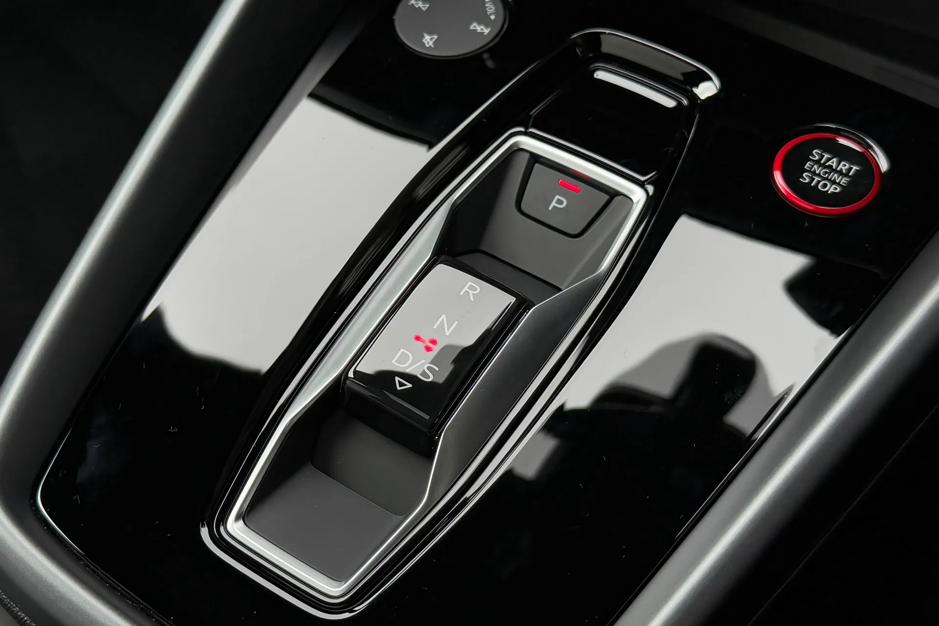 Audi RS3 thumbnail image number 27