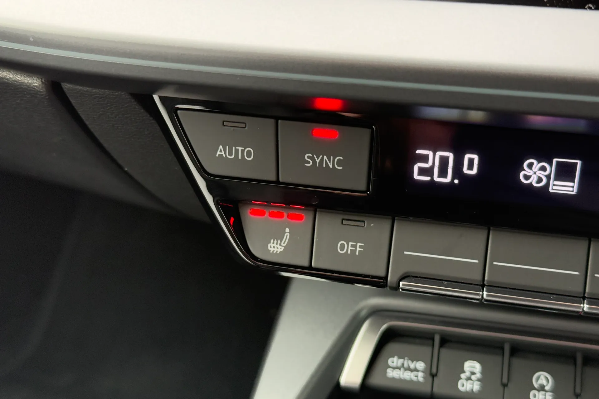 Audi RS3 thumbnail image number 6