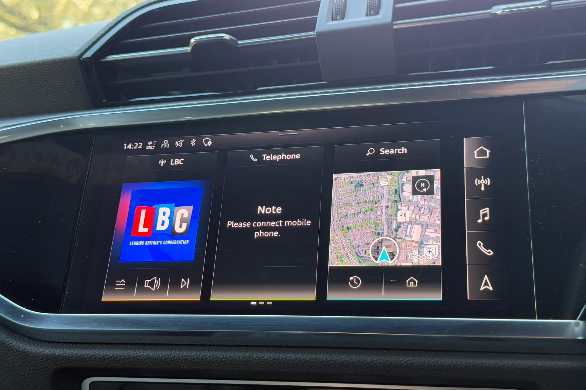 Audi Q3 thumbnail image number 26