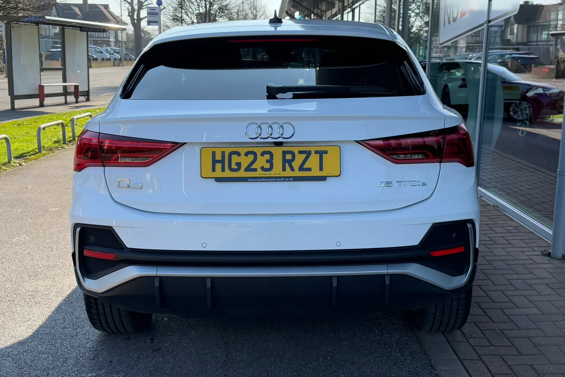 Audi Q3 thumbnail image number 48