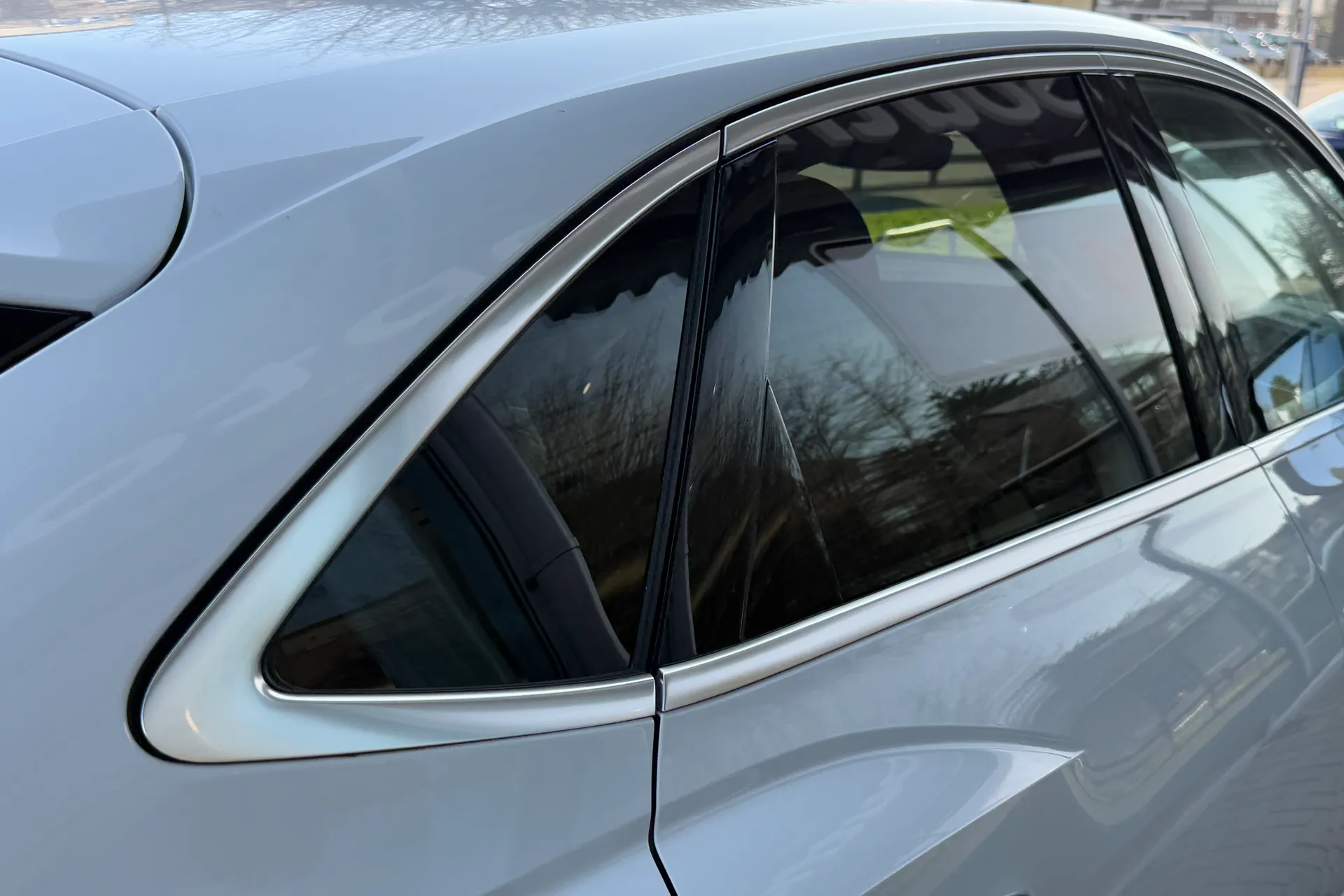 Audi Q3 thumbnail image number 38