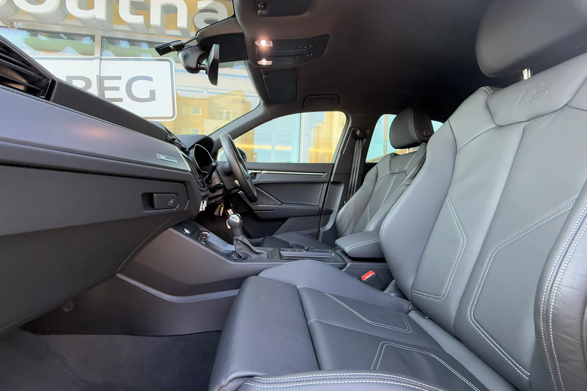 Audi Q3 thumbnail image number 56