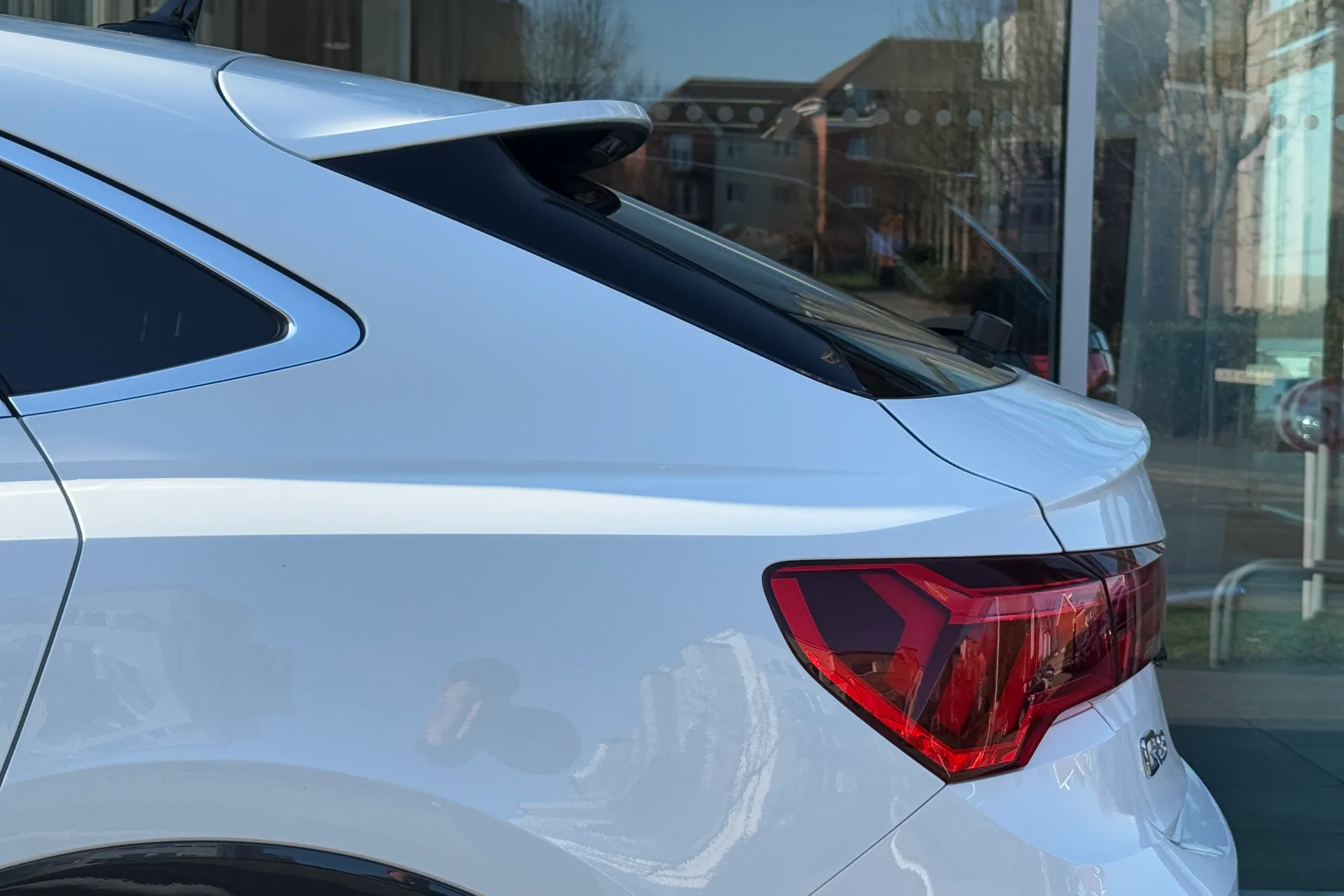 Audi Q3 thumbnail image number 51