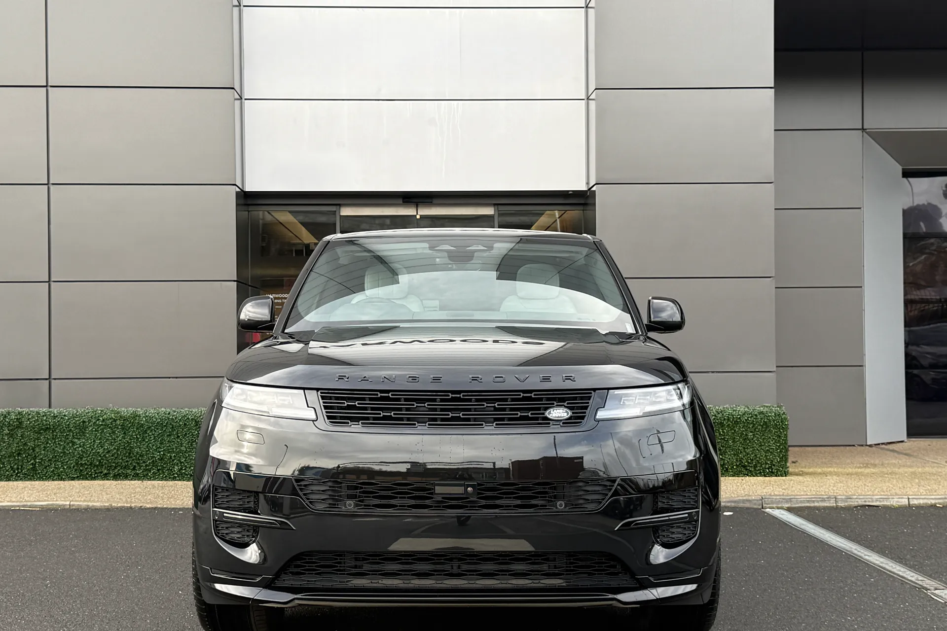 LAND ROVER RANGE ROVER SPORT thumbnail image number 9