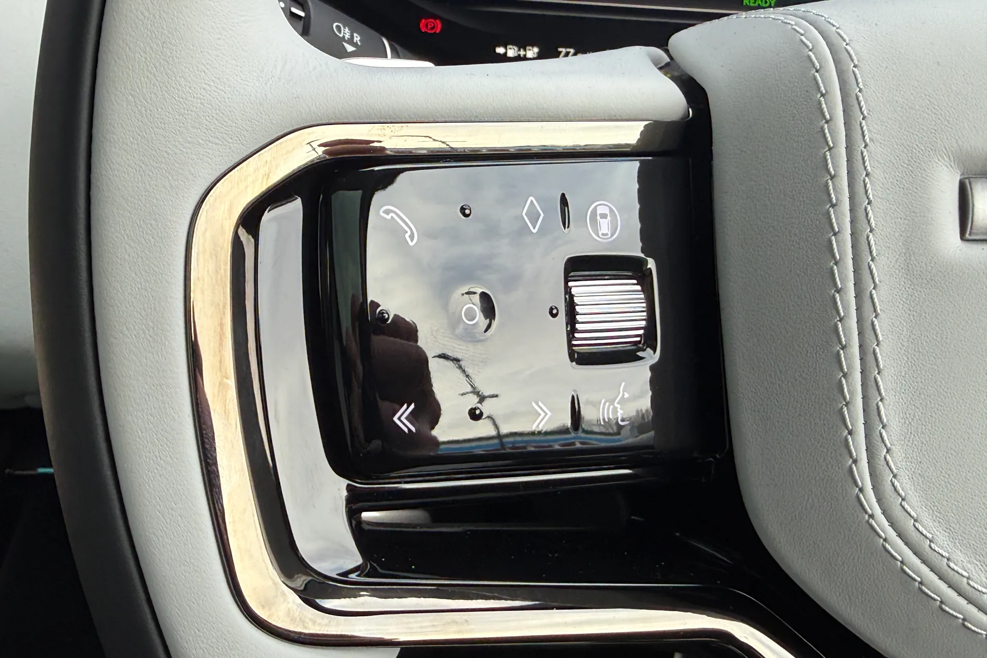 LAND ROVER RANGE ROVER SPORT thumbnail image number 30