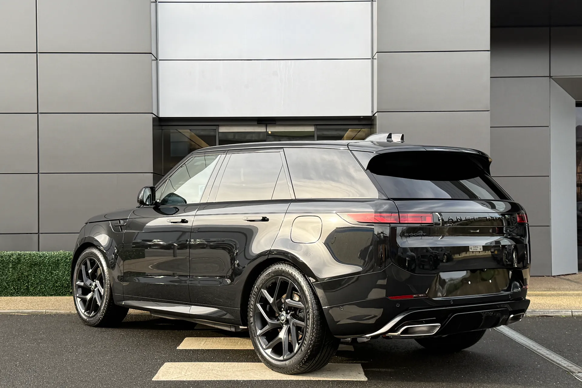 LAND ROVER RANGE ROVER SPORT thumbnail image number 13