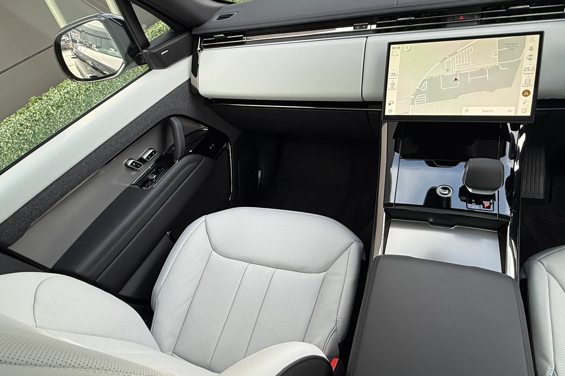 LAND ROVER RANGE ROVER SPORT thumbnail image number 42