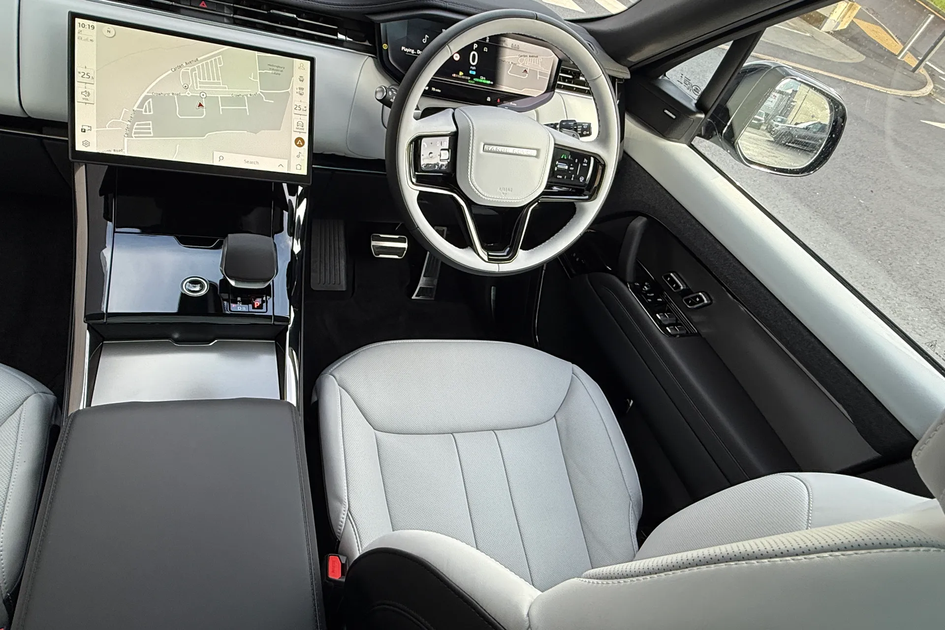 LAND ROVER RANGE ROVER SPORT thumbnail image number 43