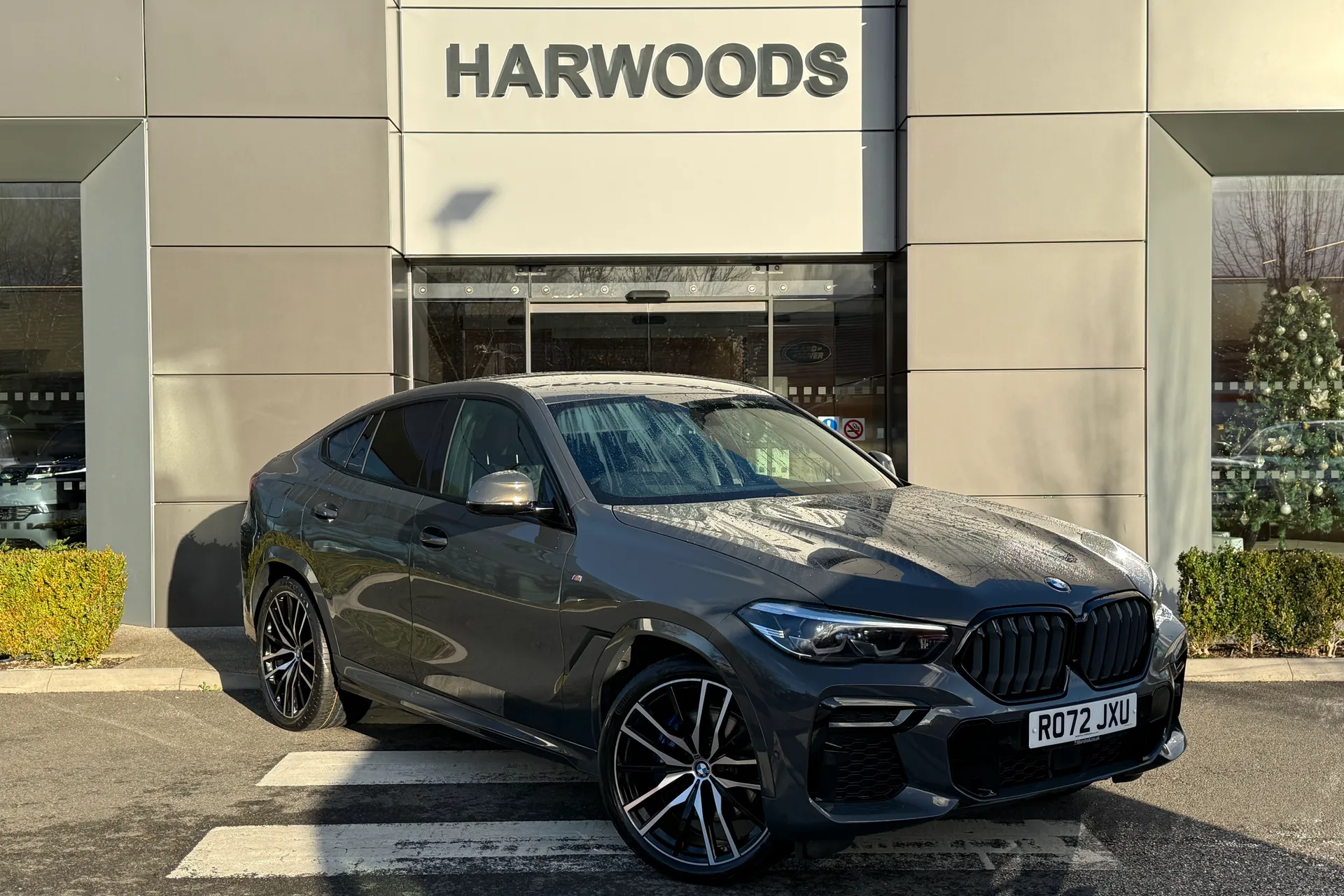 BMW X6 focused image