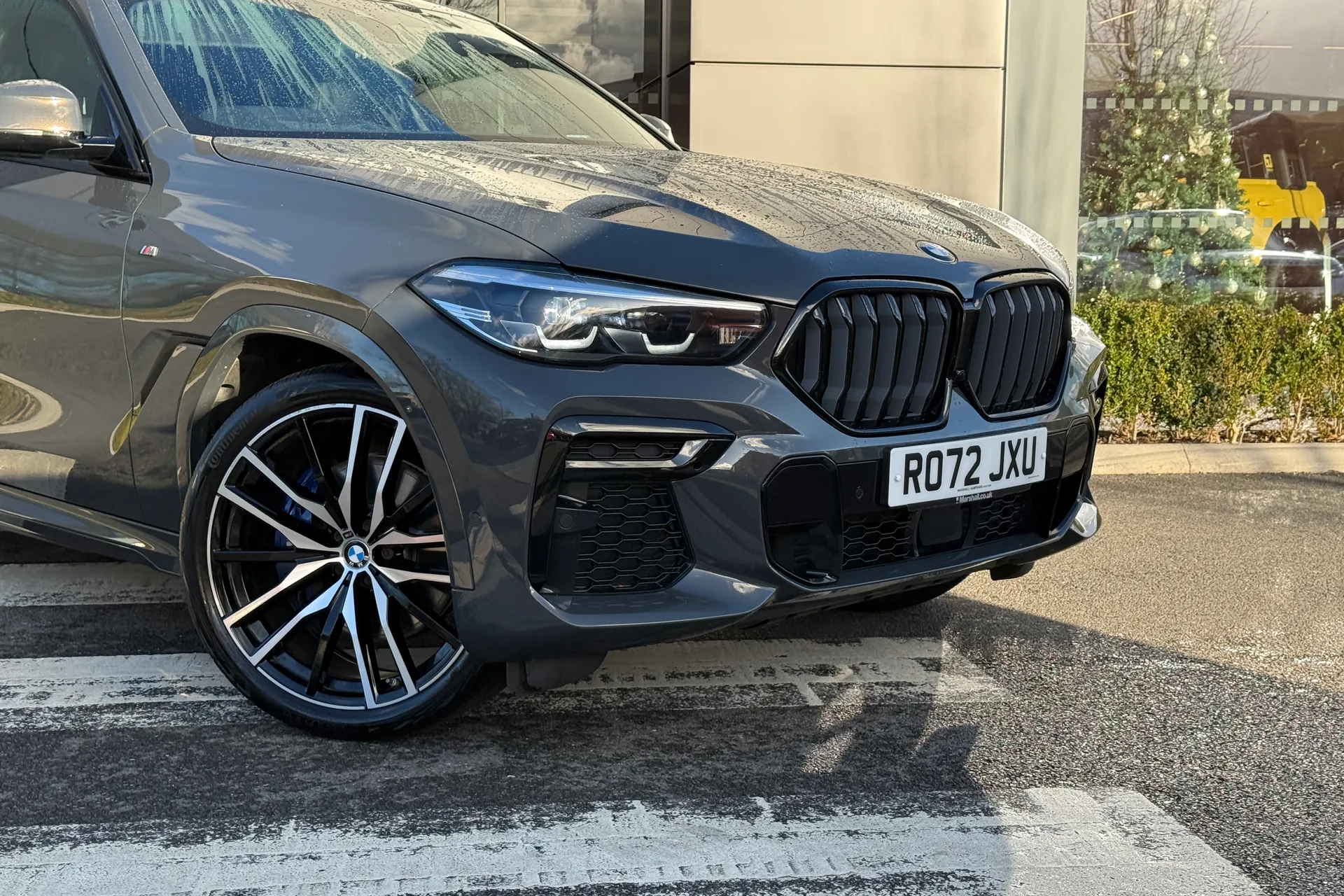 BMW X6 thumbnail image number 28