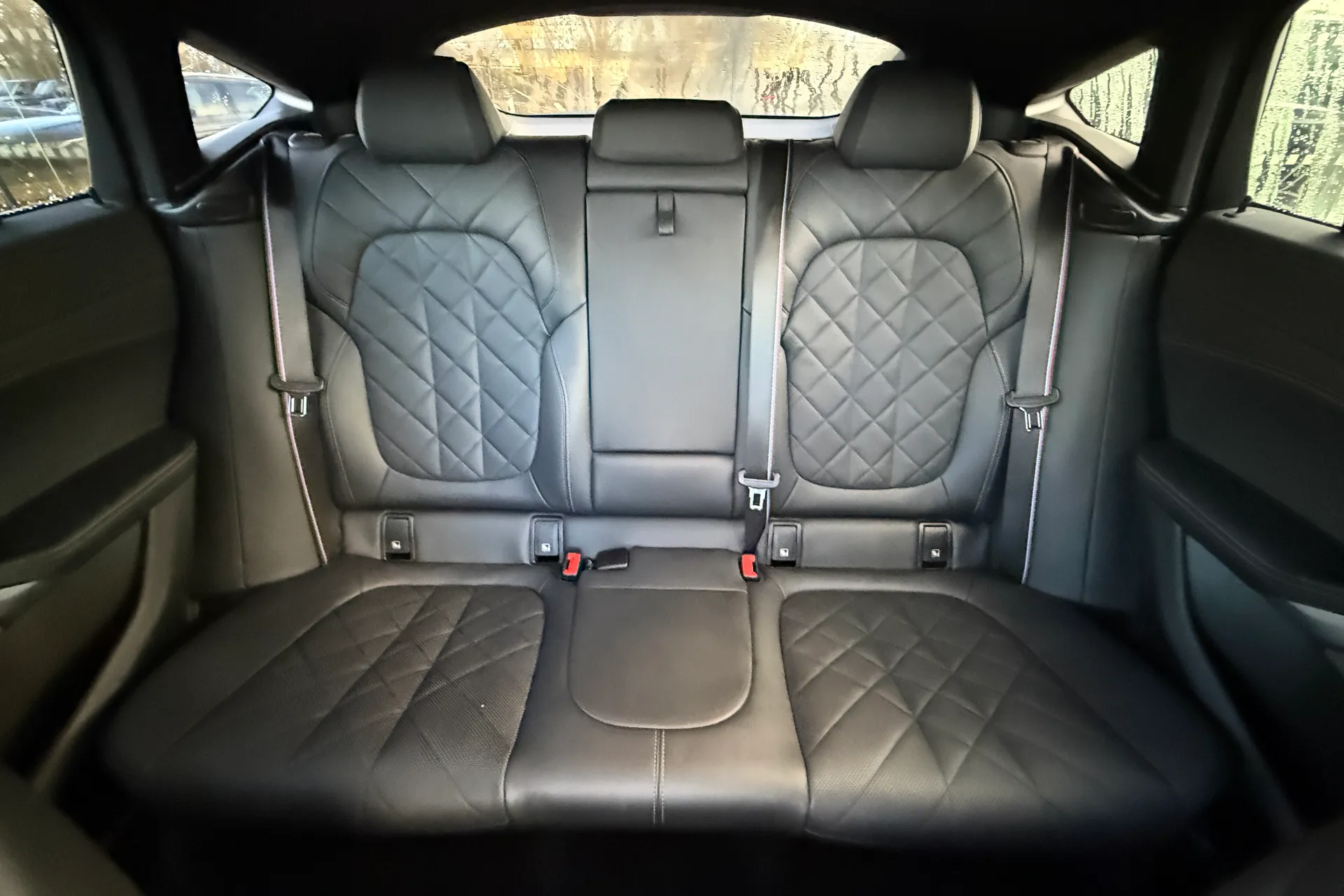 BMW X6 thumbnail image number 11