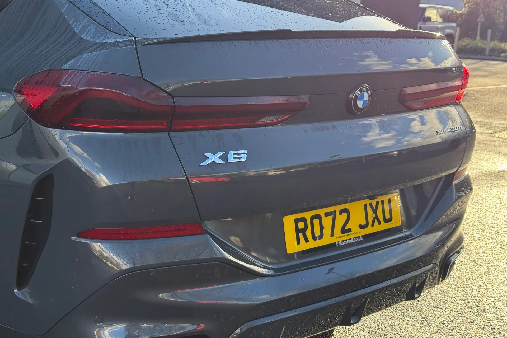 BMW X6 thumbnail image number 40