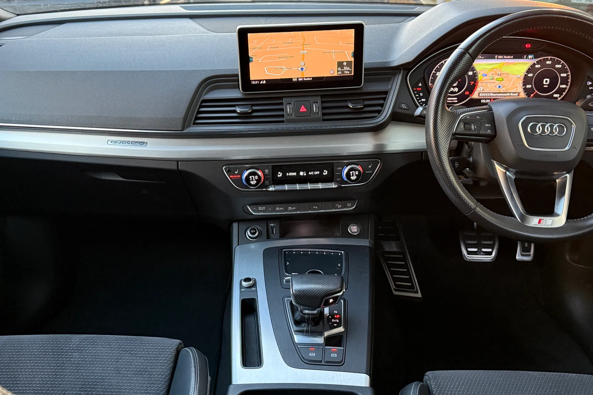 Audi Q5 thumbnail image number 38