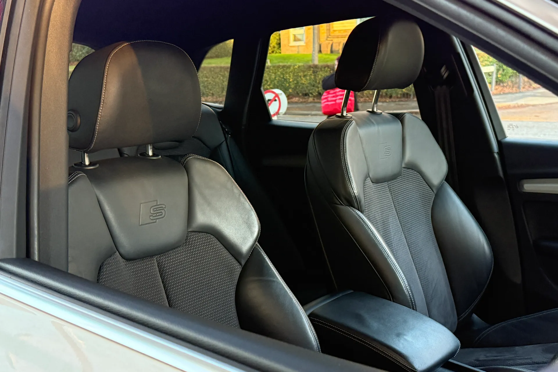 Audi Q5 thumbnail image number 34