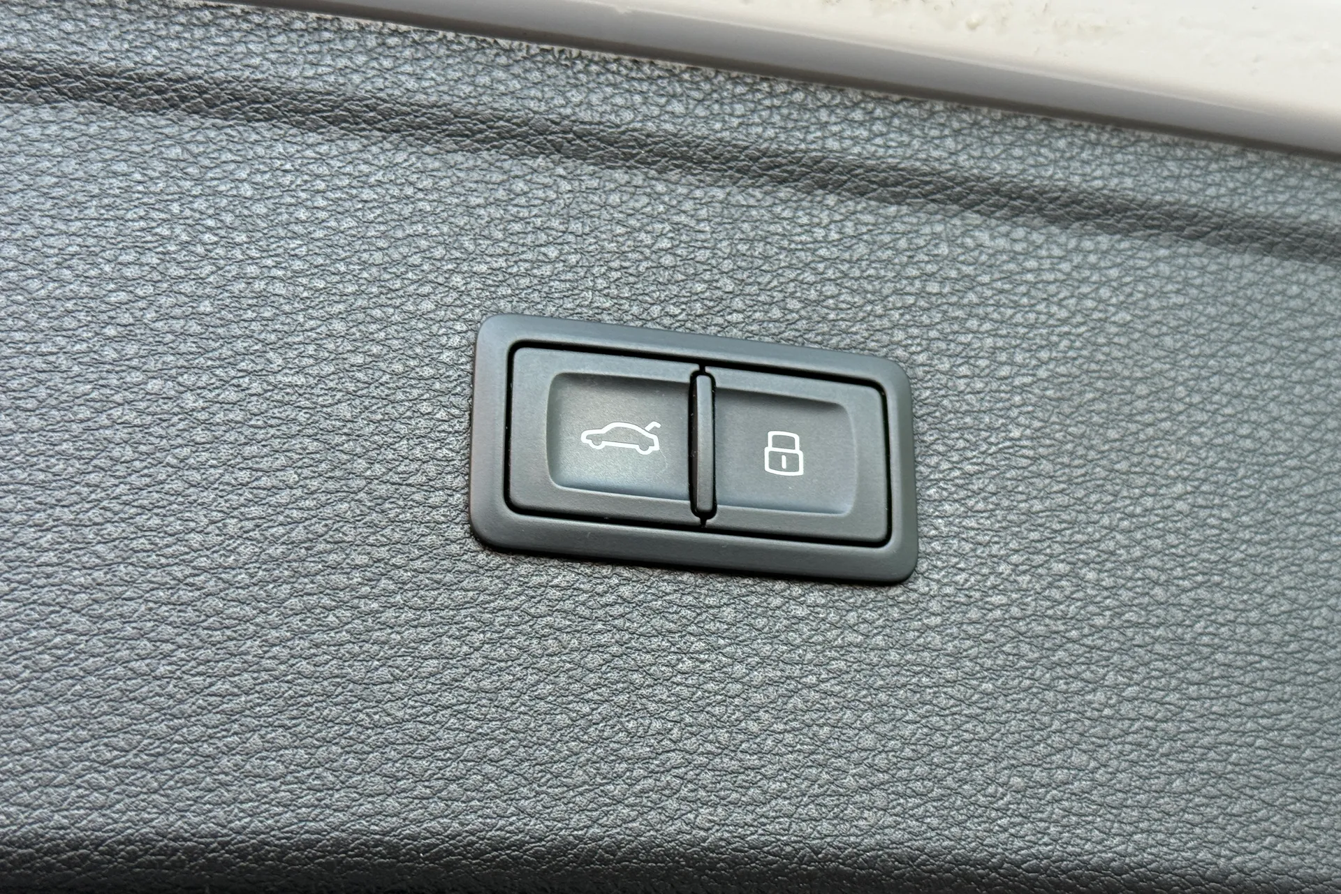 Audi Q5 thumbnail image number 47