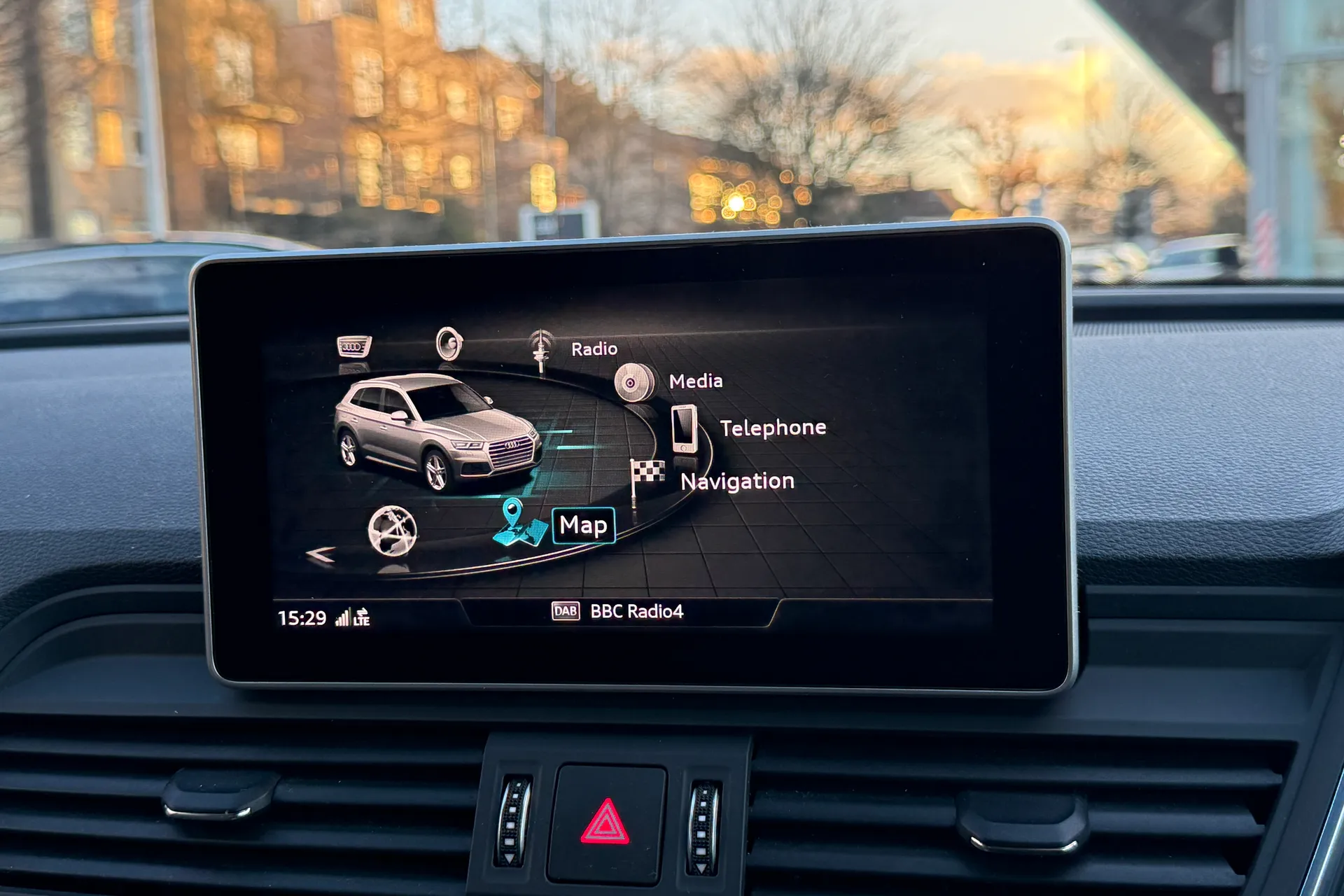 Audi Q5 thumbnail image number 19